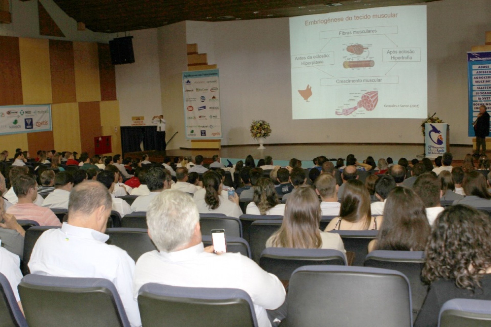 14ª edição: Encontro MercoLab de Avicultura em Cascavel