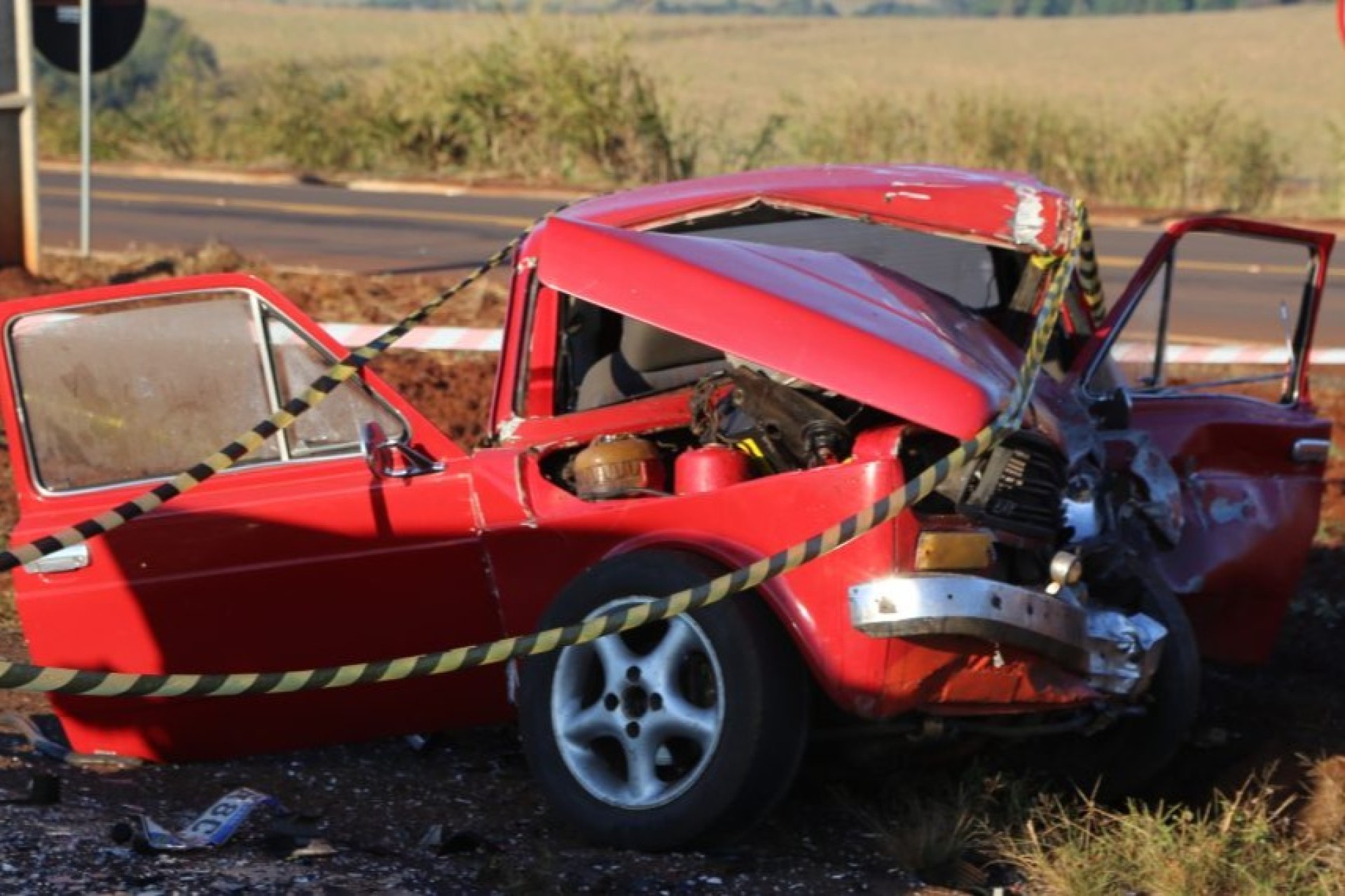 Acidente entre dois veículos deixa uma vítima fatal na PR-497 nas proximidades da Frivatti