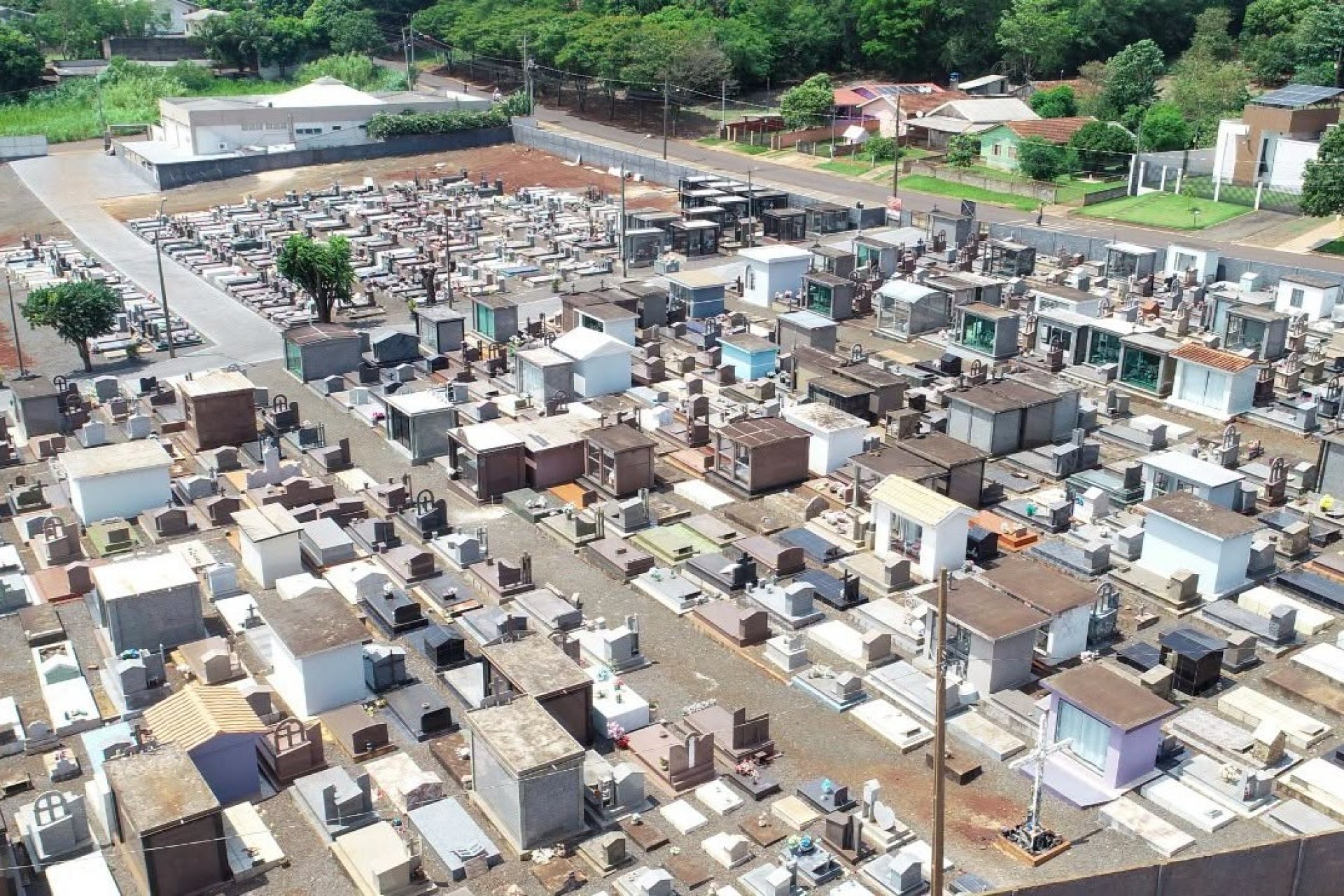 Administração de Missal comunica prazos para limpeza e reformas no Cemitério Municipal