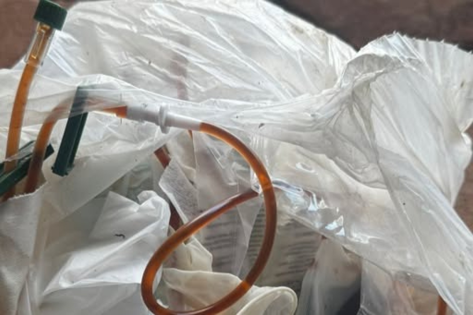 Alerta importante à população e aos estabelecimentos de saúde