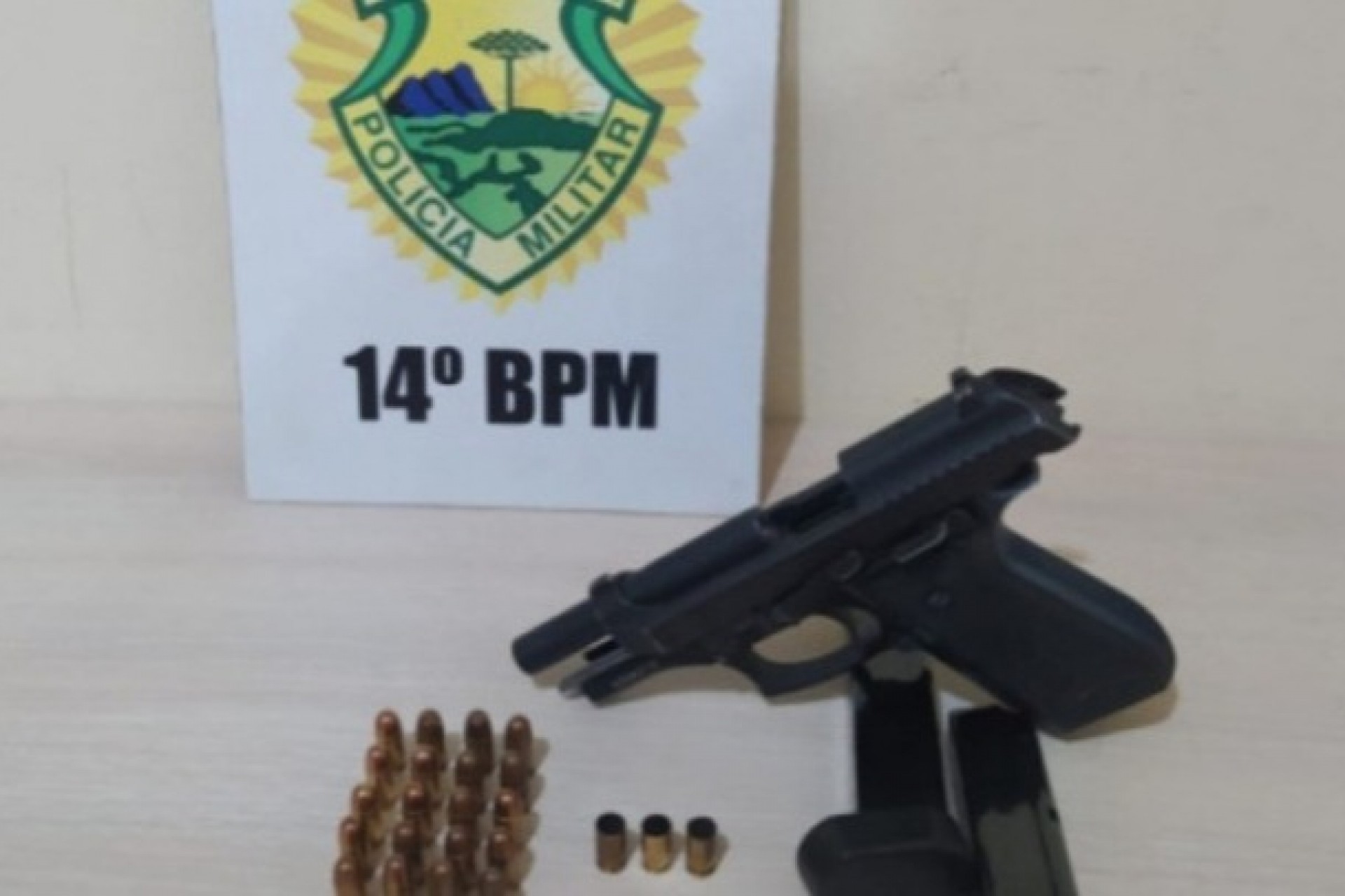 Após disparos, PM prende casal por porte ilegal de arma de fogo em São Miguel do Iguaçu