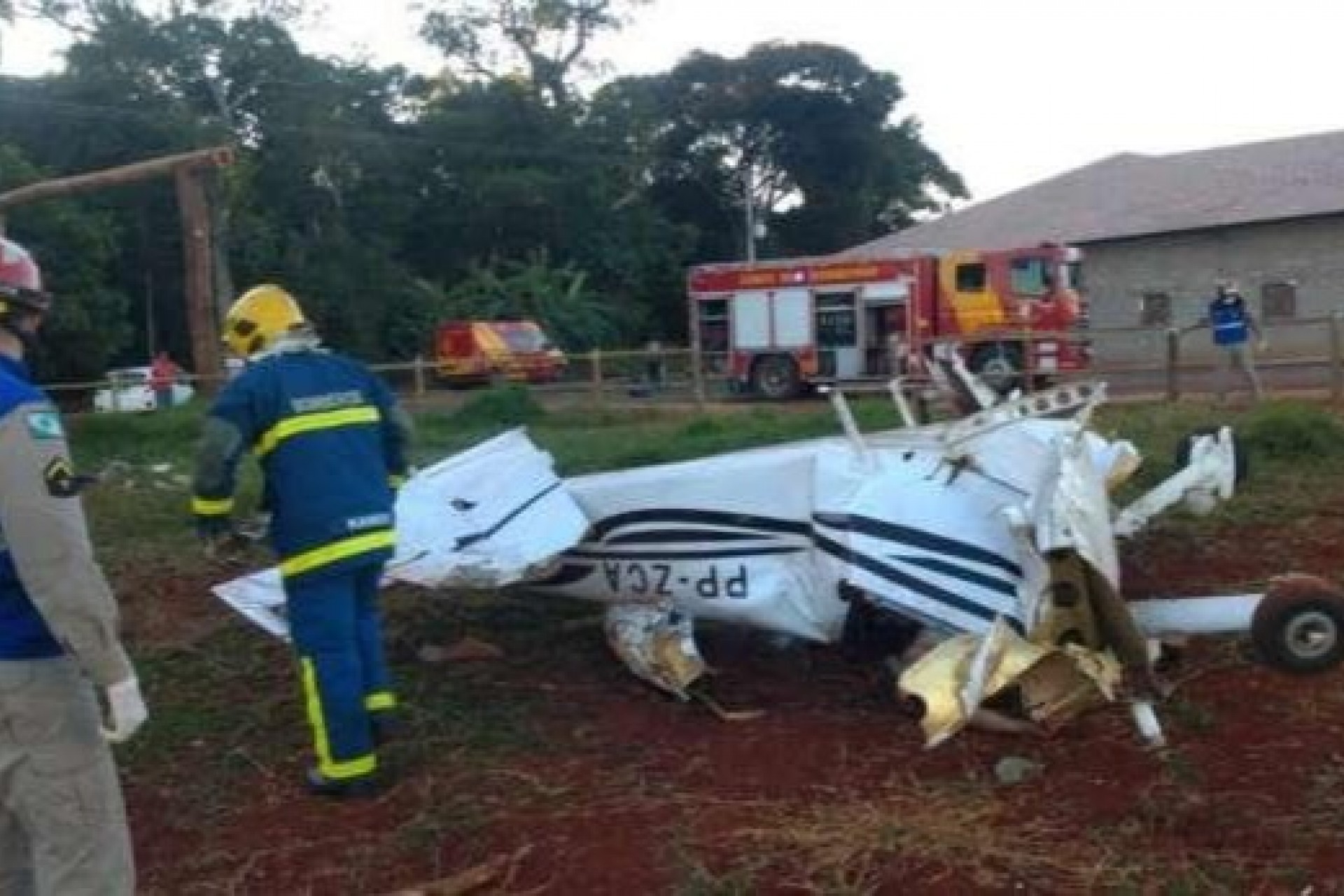 Avião cai e deixa vítimas fatais em Toledo