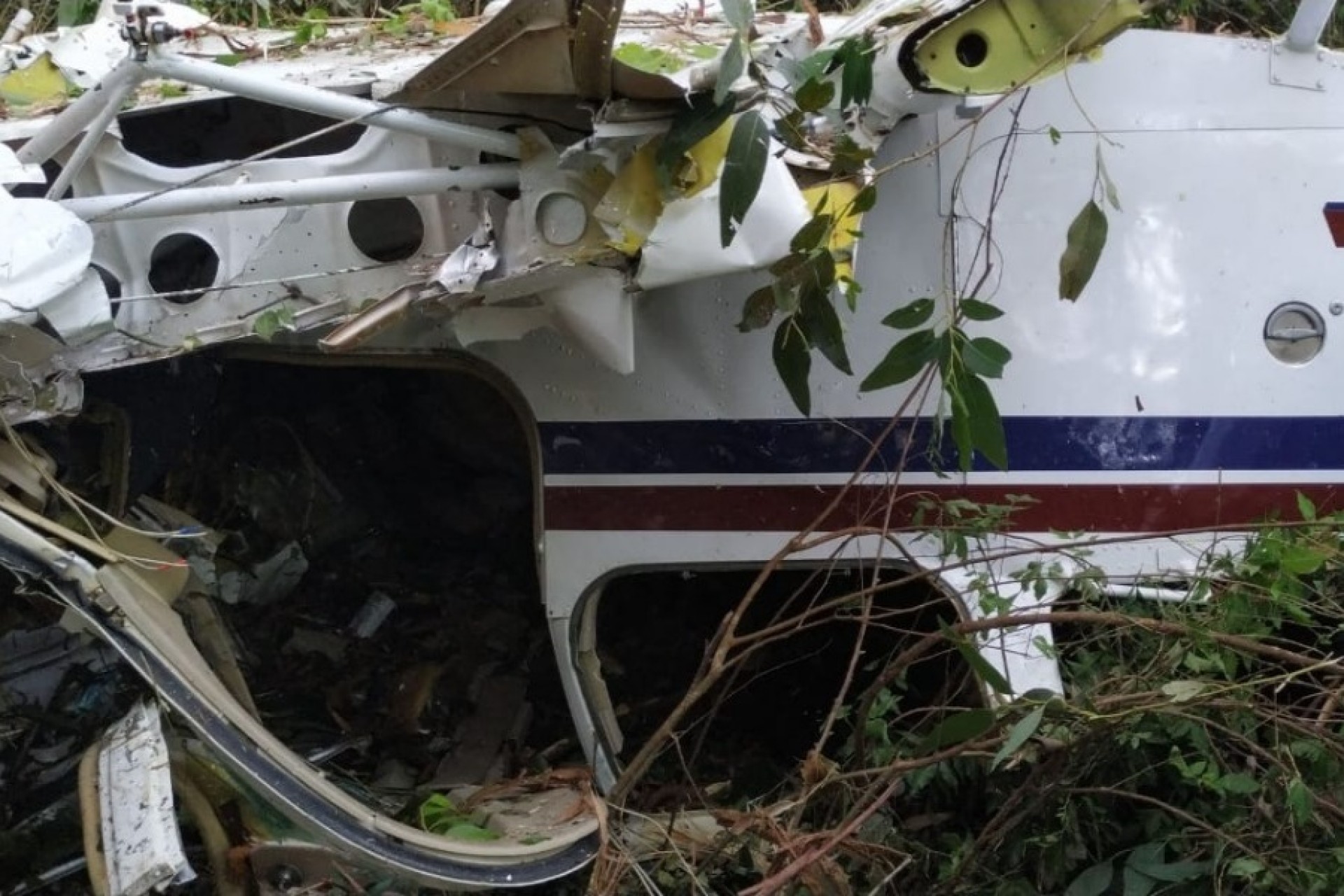 Avião cai na área rural de Cascavel deixando mortos
