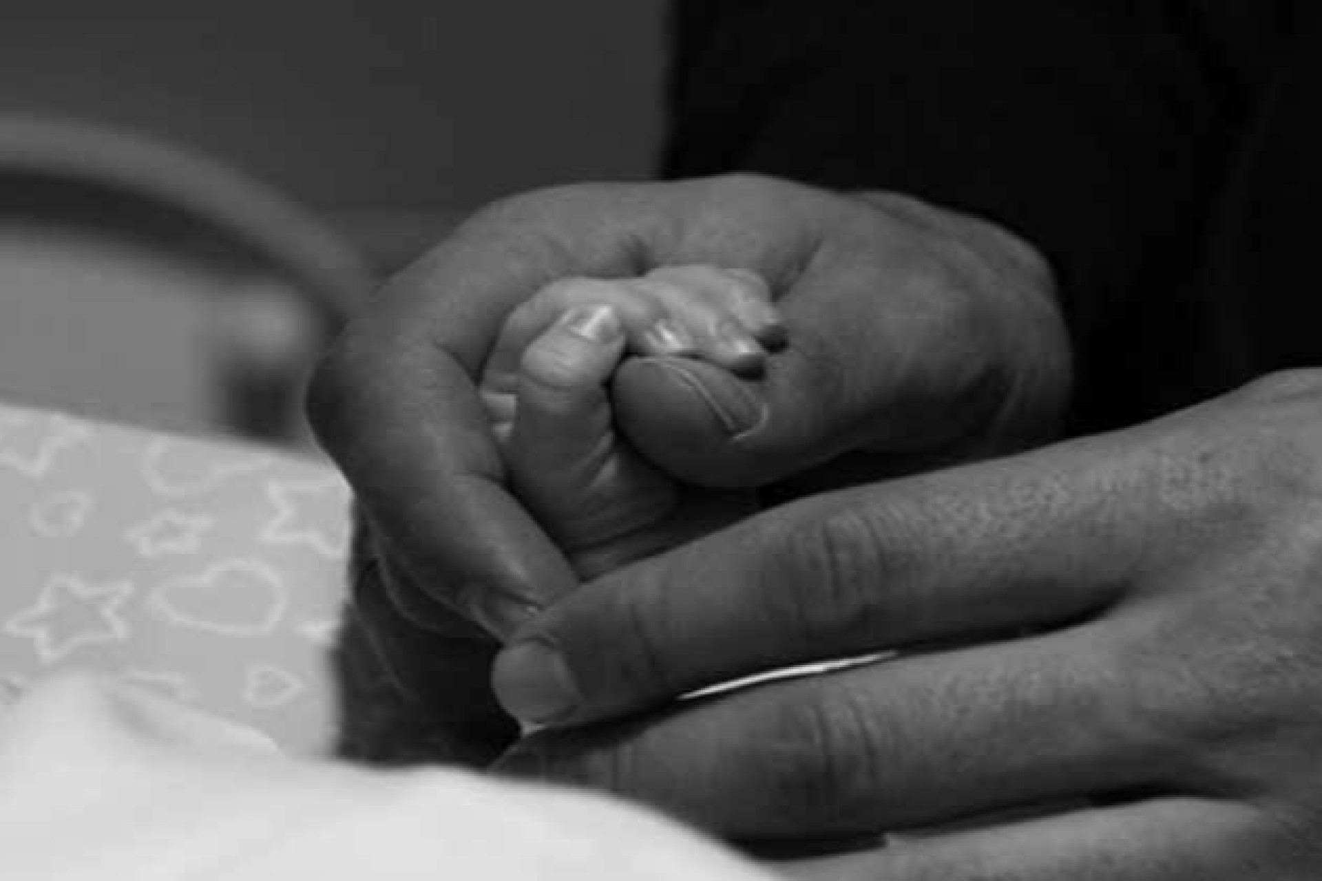 Bebê de um ano e quatro meses morre por complicações da Covid-19 no Paraná