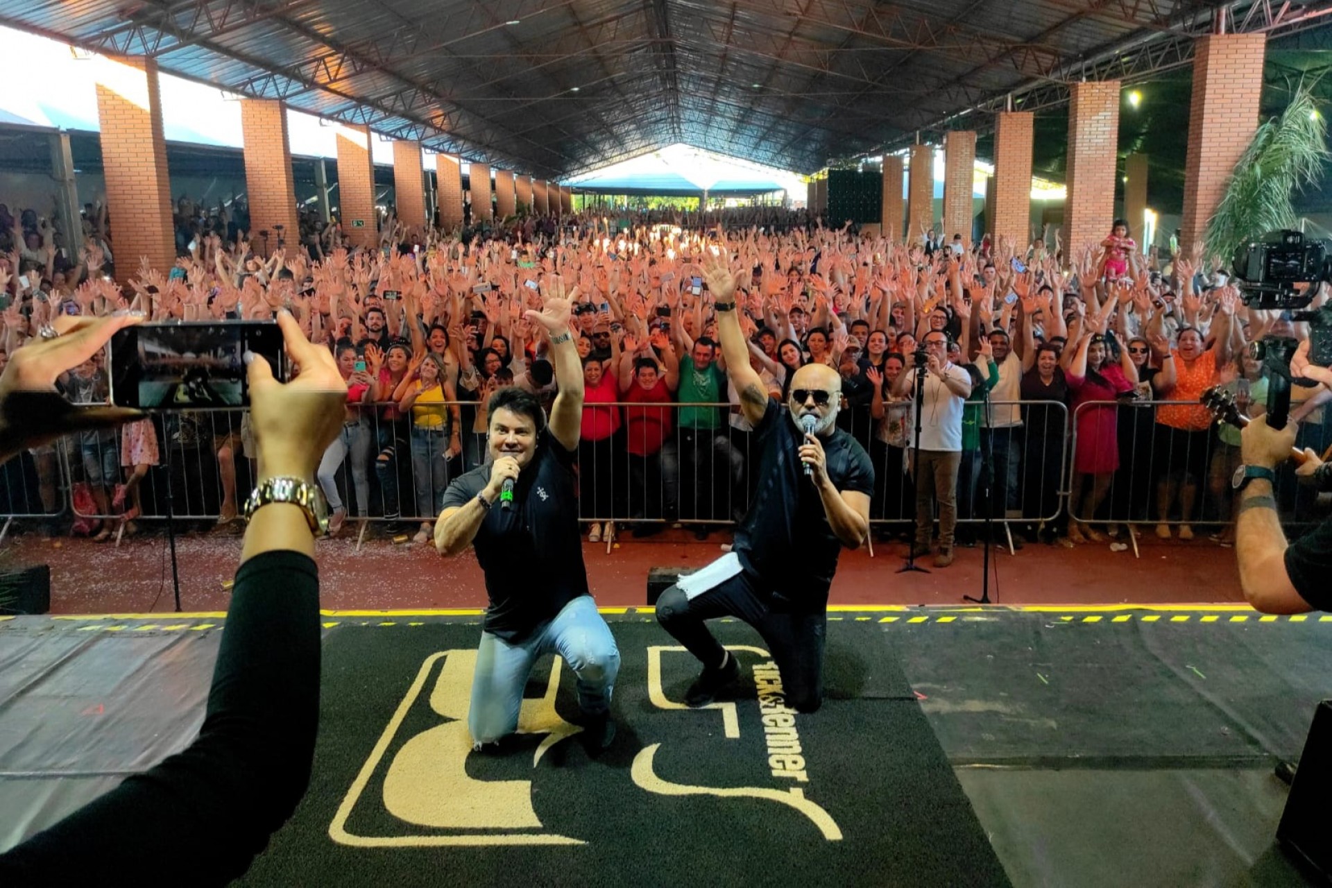 Colonos e motoristas participaram de grandiosa festa em Itaipulândia