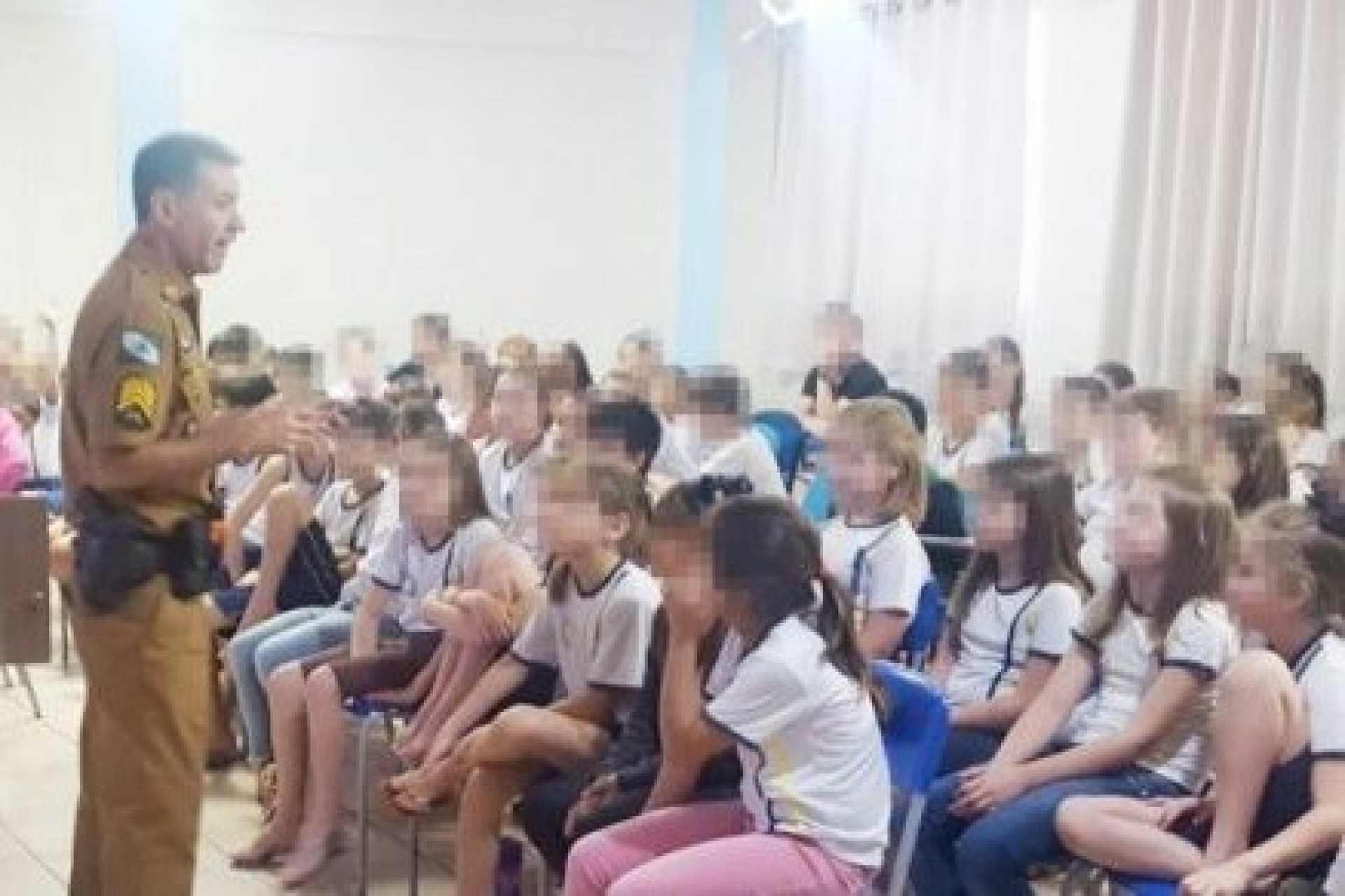 Comandante da PM de Missal realiza palestras nas escolas com o tema 'violência nas escolas'