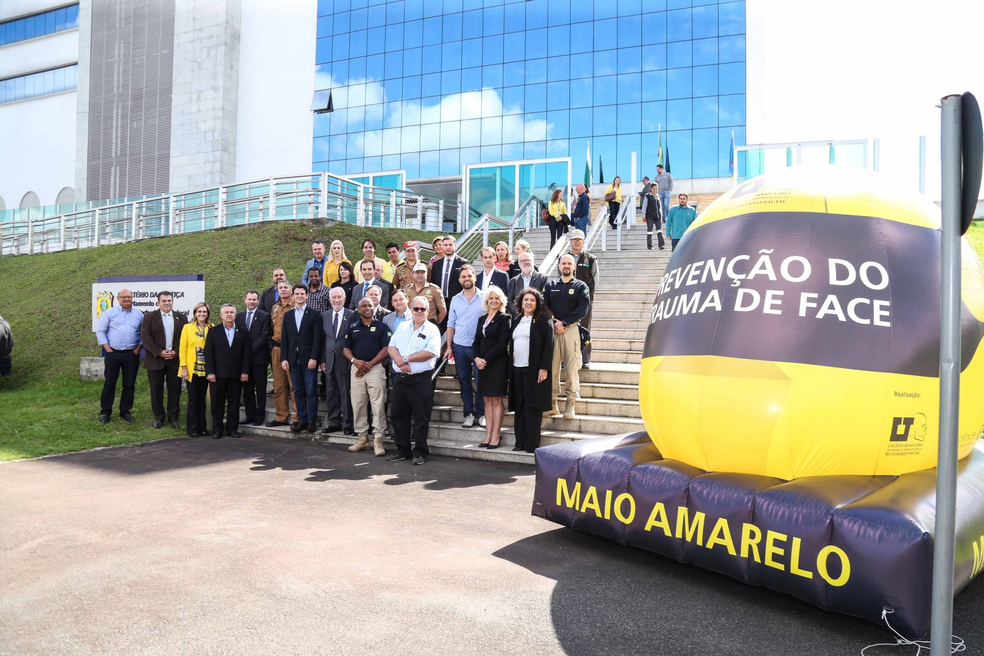 Começa a campanha Maio Amarelo para reduzir mortes no trânsito