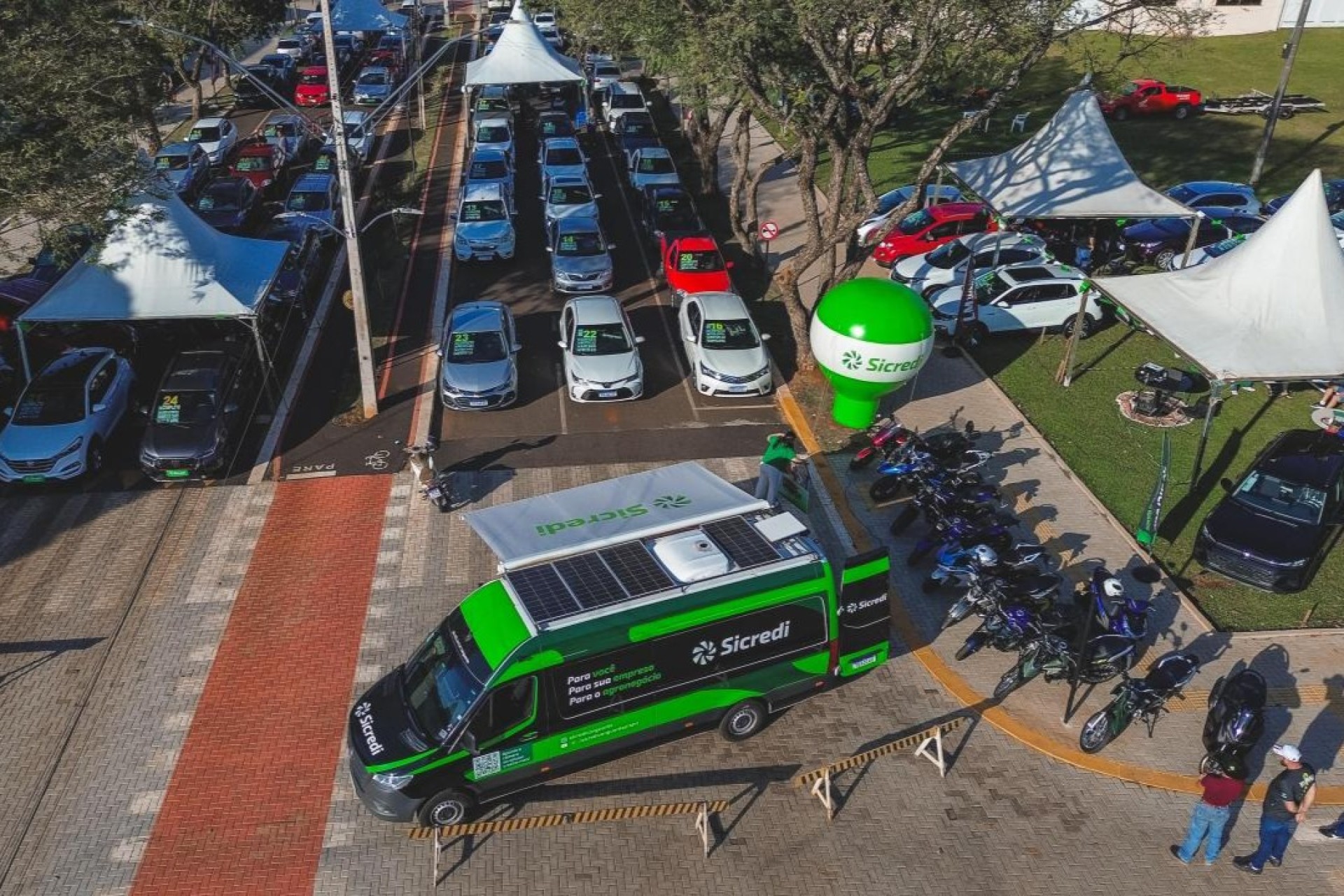 Começou nesta sexta-feira (22), o Mega Feirão de veículos Sicredi Vanguarda, em Santa Helena.