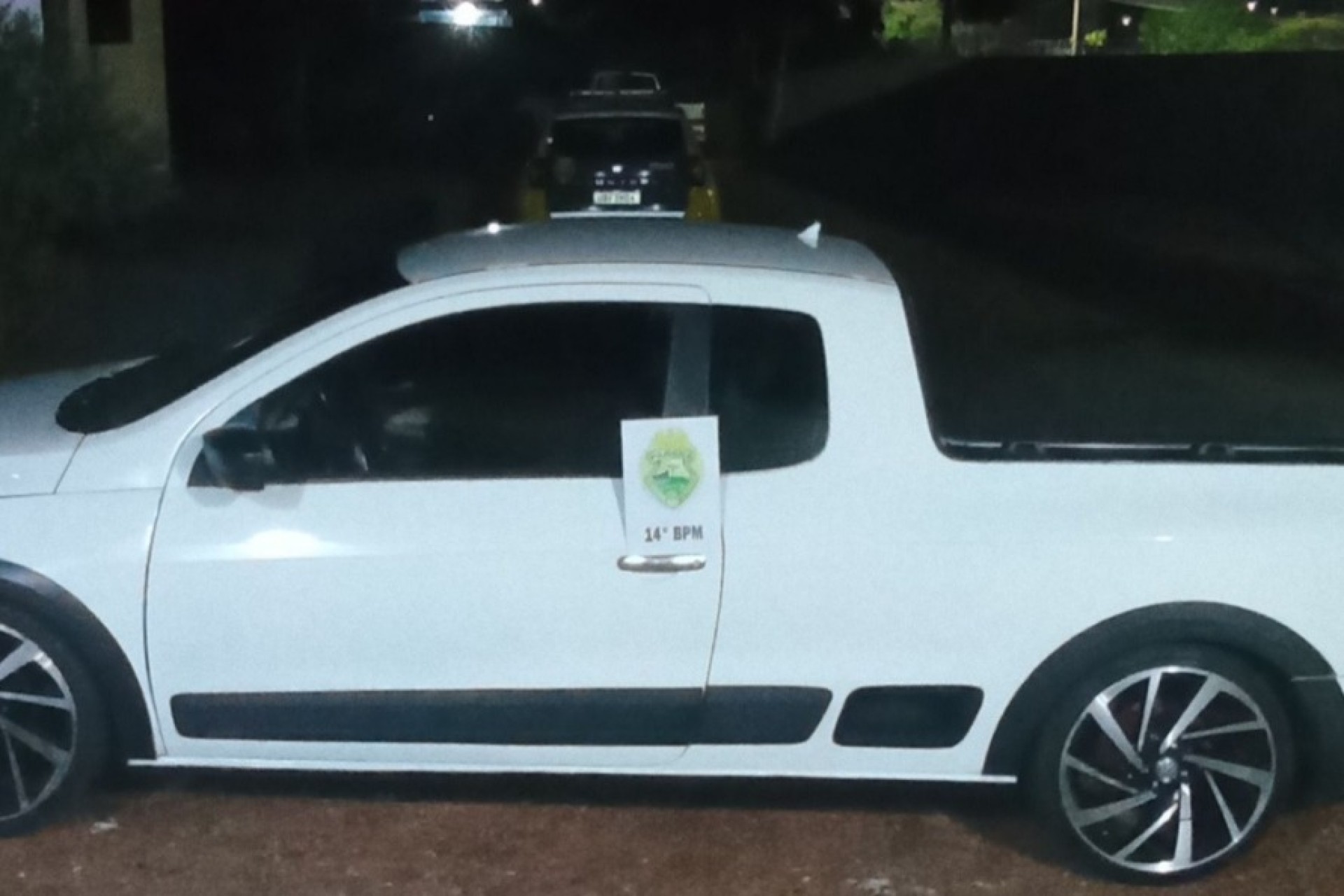 Condutor inabilitado é flagrado na contramão e veículo é removido em Medianeira