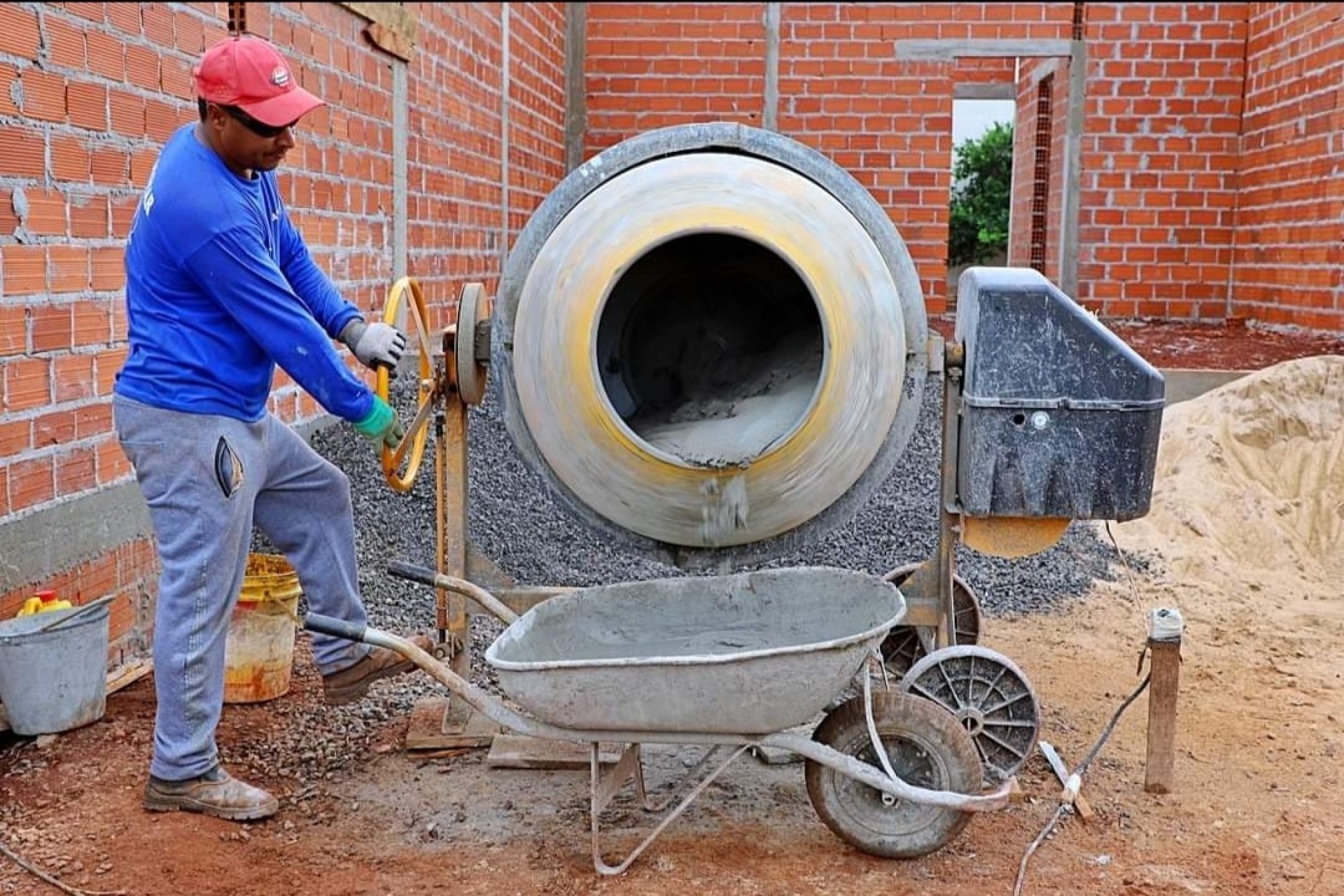 Construção civil cresce 159% e impulsiona geração de empregos no setor