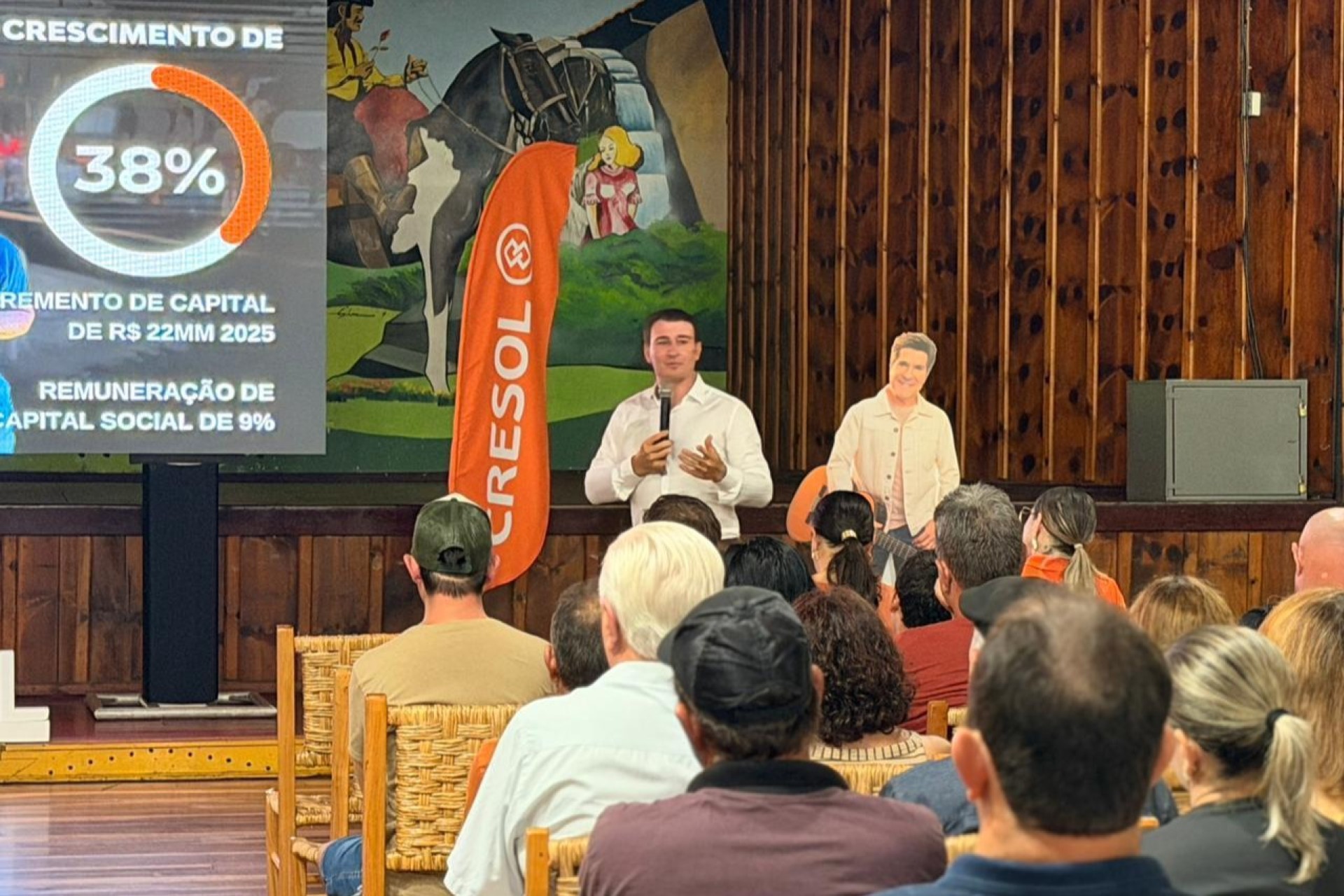 Cresol Conexão encerra giro de Assembleias de Relacionamento com recorde de participação