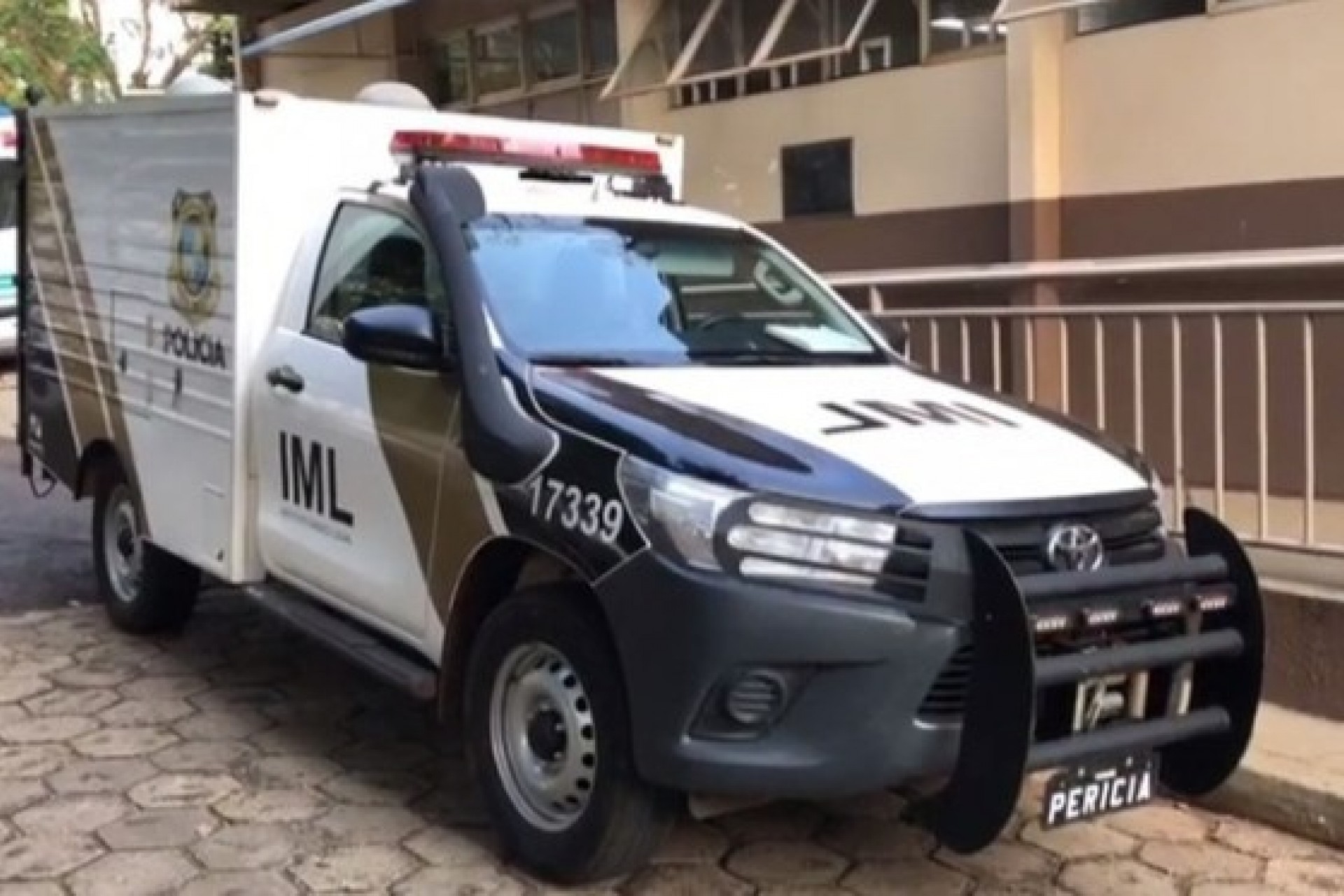 Criança dada como morta chora durante remoção do corpo em Foz do Iguaçu