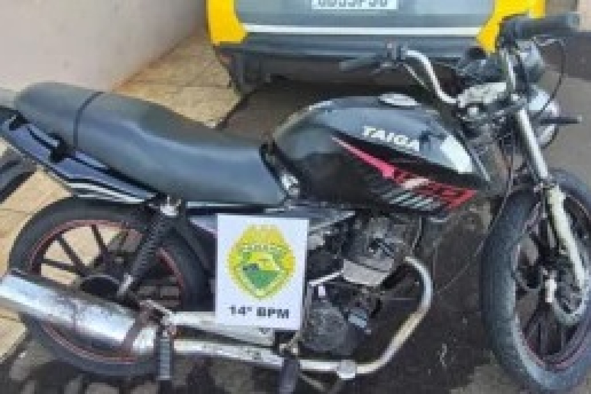 Dois menores são apreendidos e motocicleta com chassi adulterado é apreendida em Missal