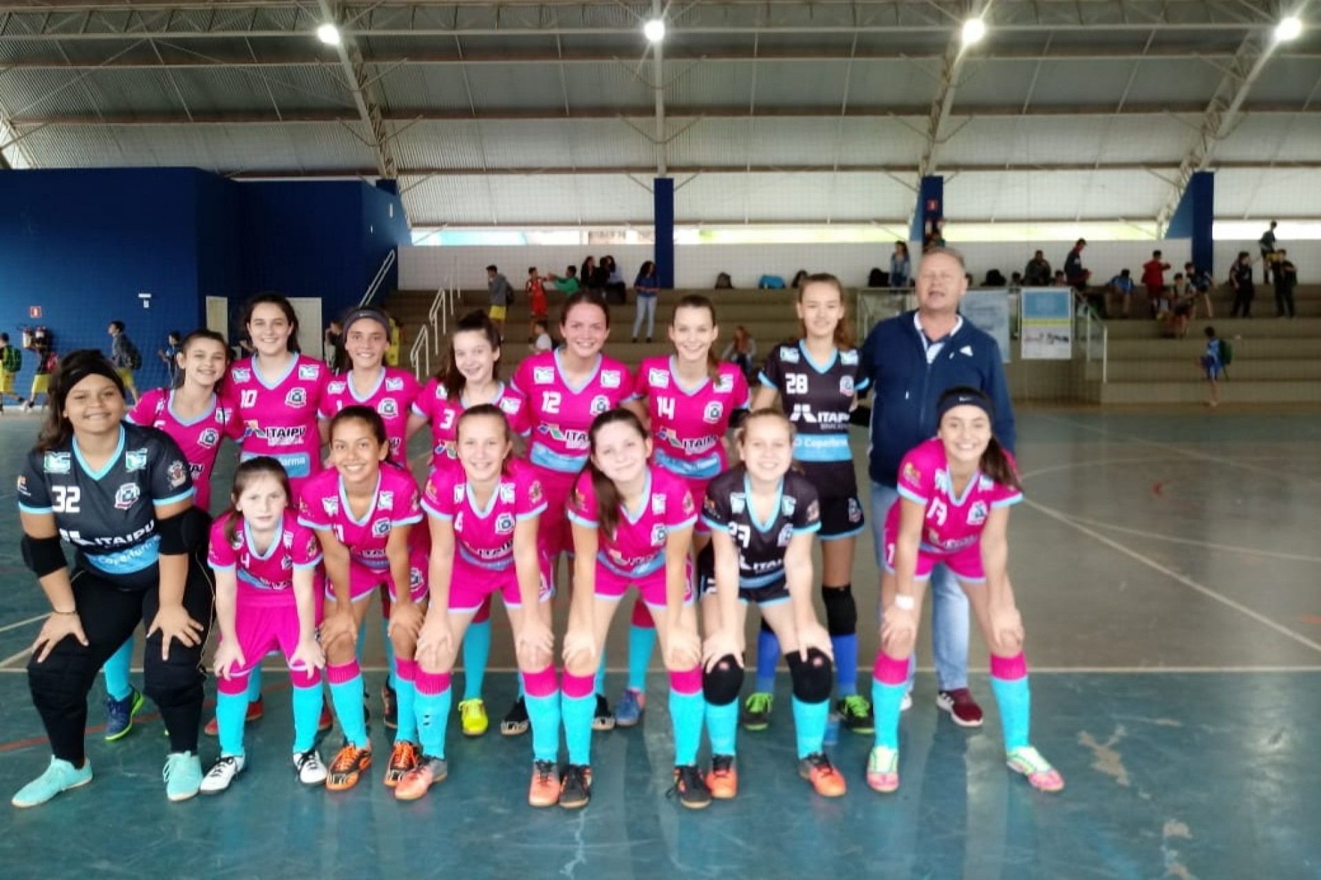 Equipe feminina do Missal Futsal vence mais uma pela Copa Sesc de Futsal Sub-14