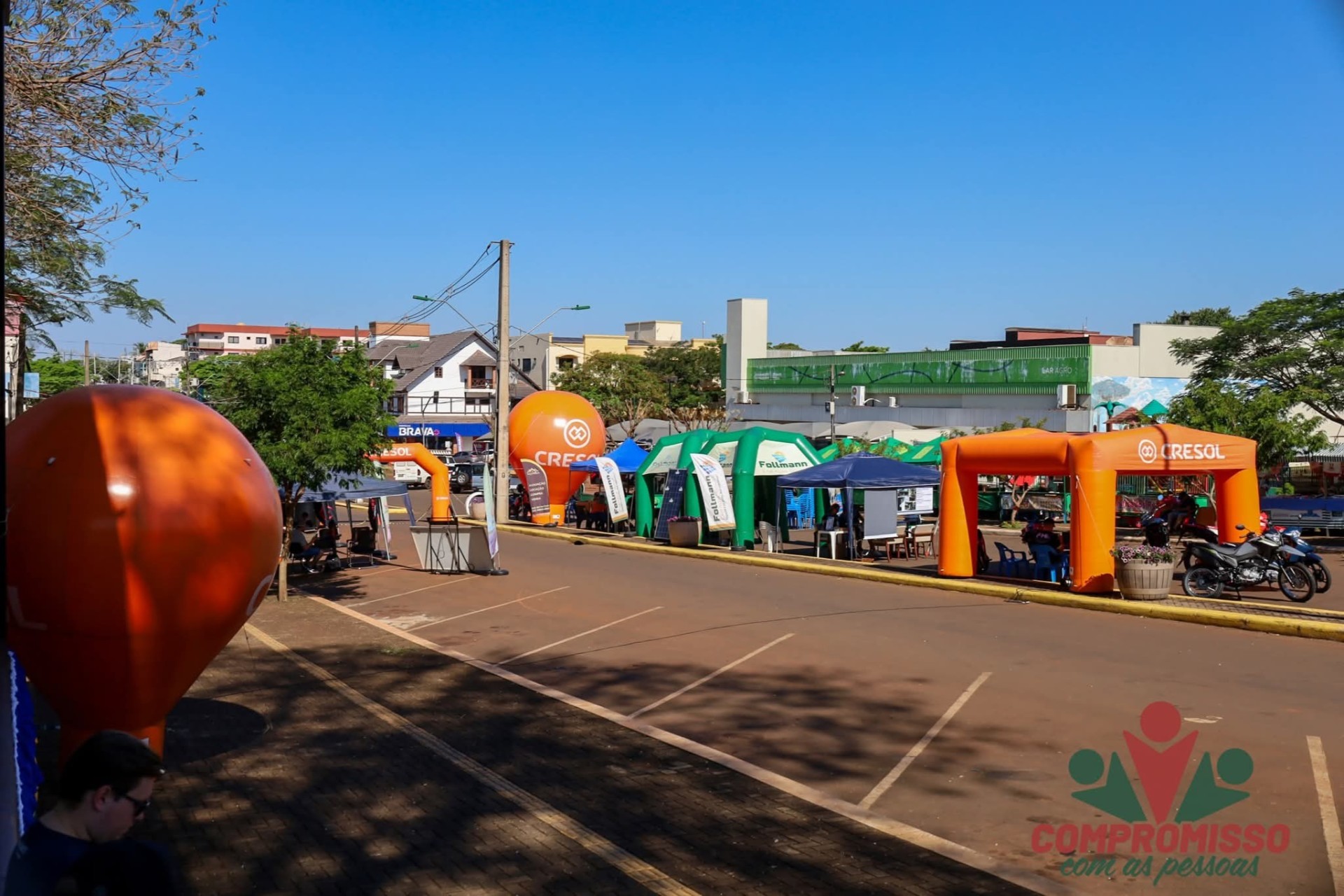 EXPO CRESOL COM FEIRA GASTRONÔMICA