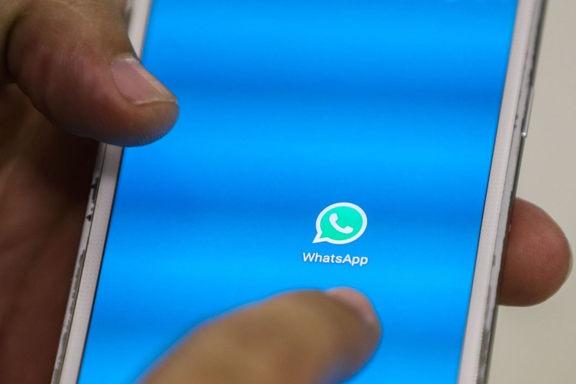 Facebook escolhe Brasil para estrear pagamentos pelo WhatsApp