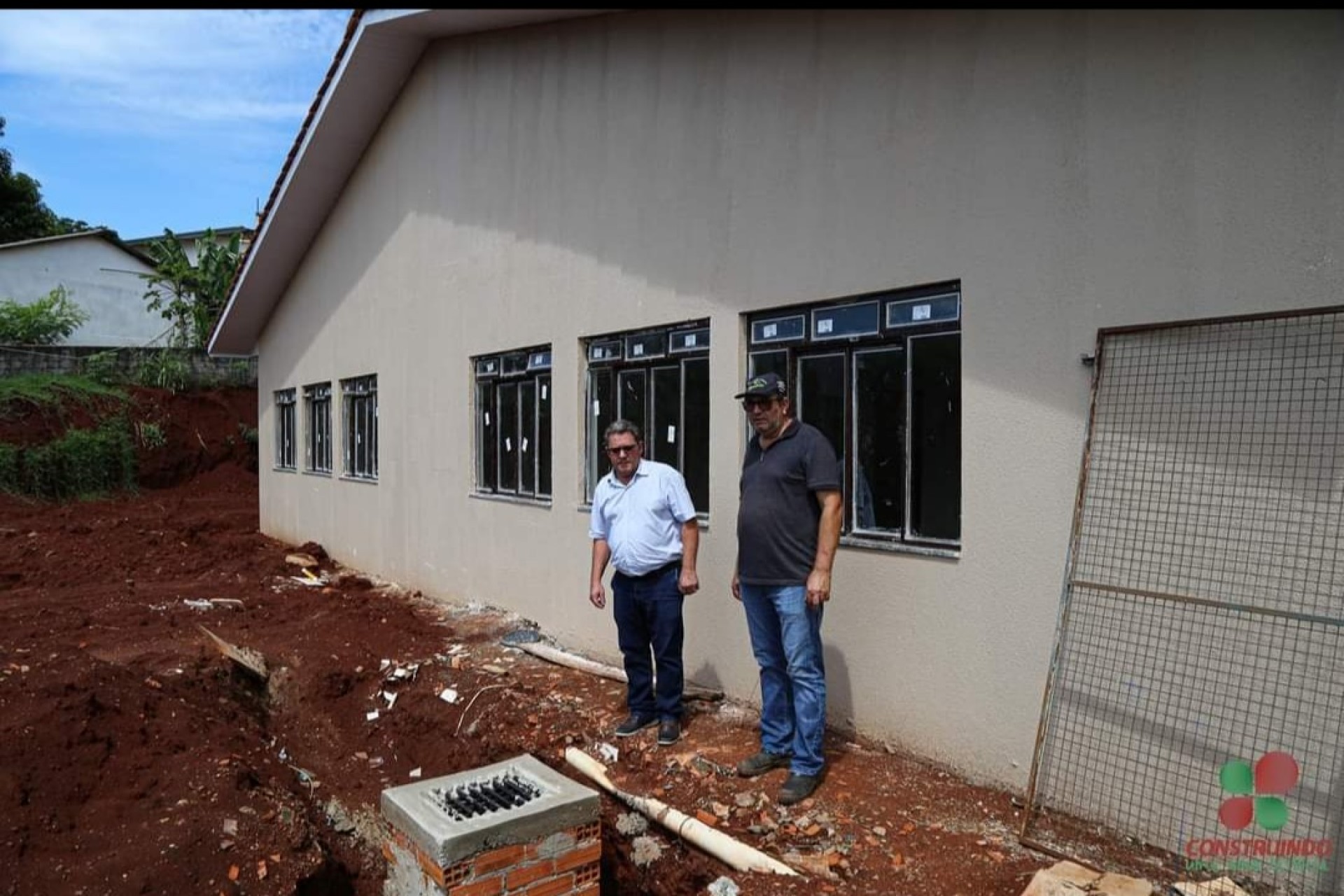 Falta pouco para conclusão da ampliação da Escola no Portão Ocoí