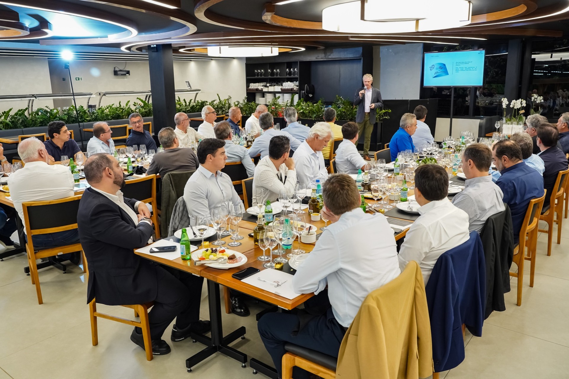 Festval promove degustação de safras especiais do vinho Almaviva