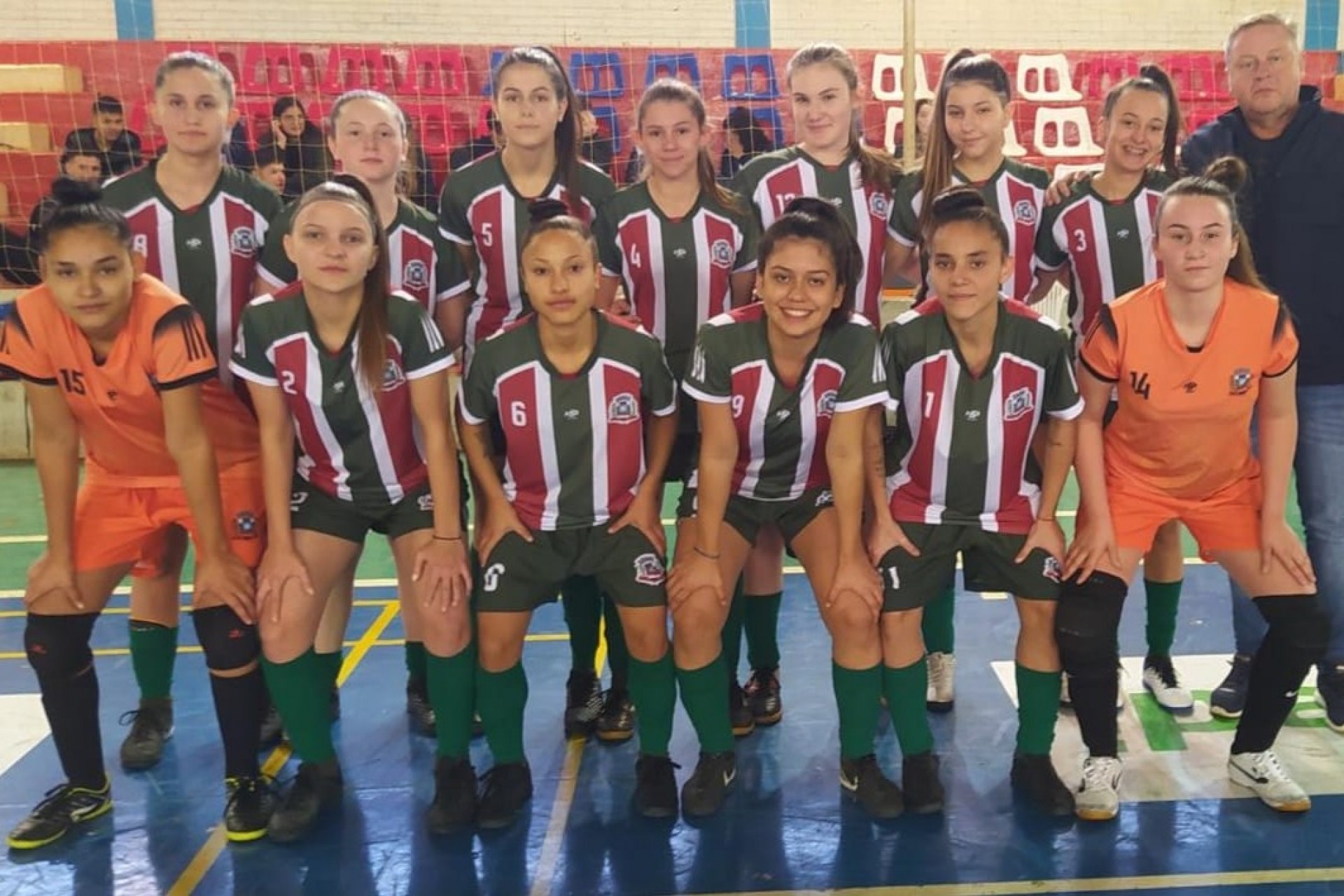 Futsal feminino de Missal classificado para semifinal da fase Regional dos Jogos da Juventude