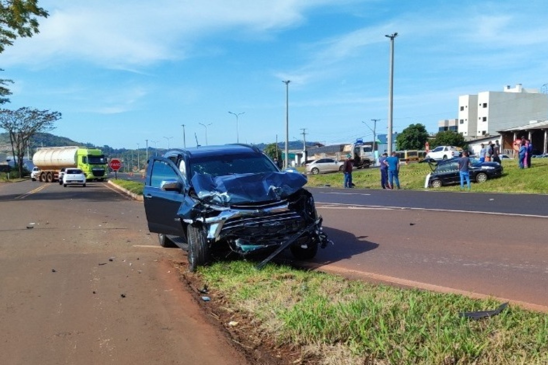 Grave acidente na BR-277 em São Miguel do Iguaçu deixa um morto e outro ferido gravemente