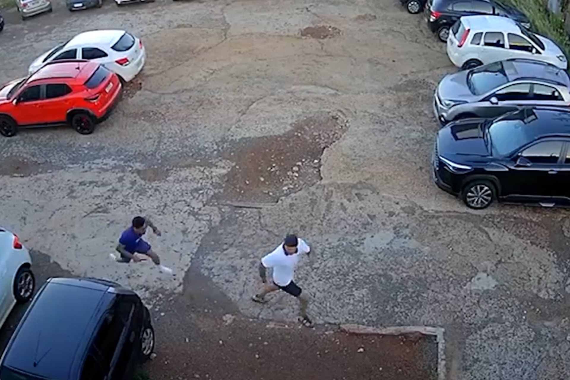 Homem é morto a facadas em academia do PR; crime foi motivado por ciúmes