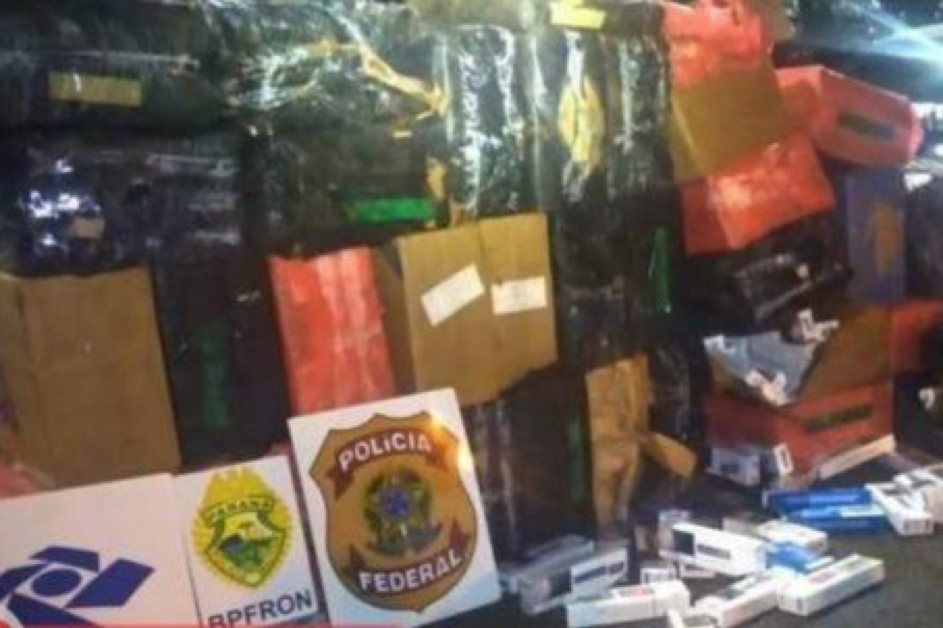 Homem é preso em Itaipulândia com veículo furtado e cigarros contrabandeados