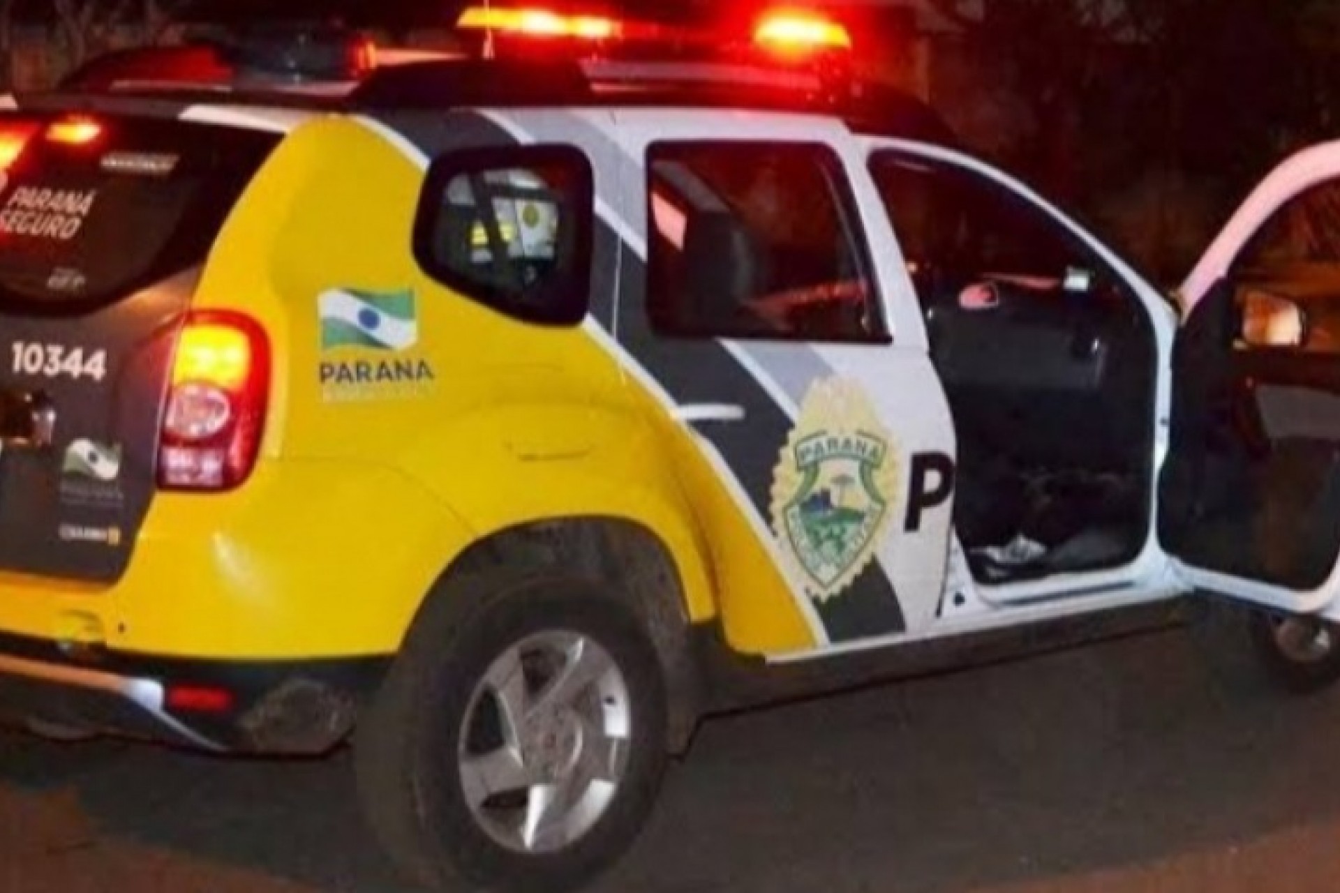 Homem investe contra policial e leva tiro na perna em Entre Rios do Oeste