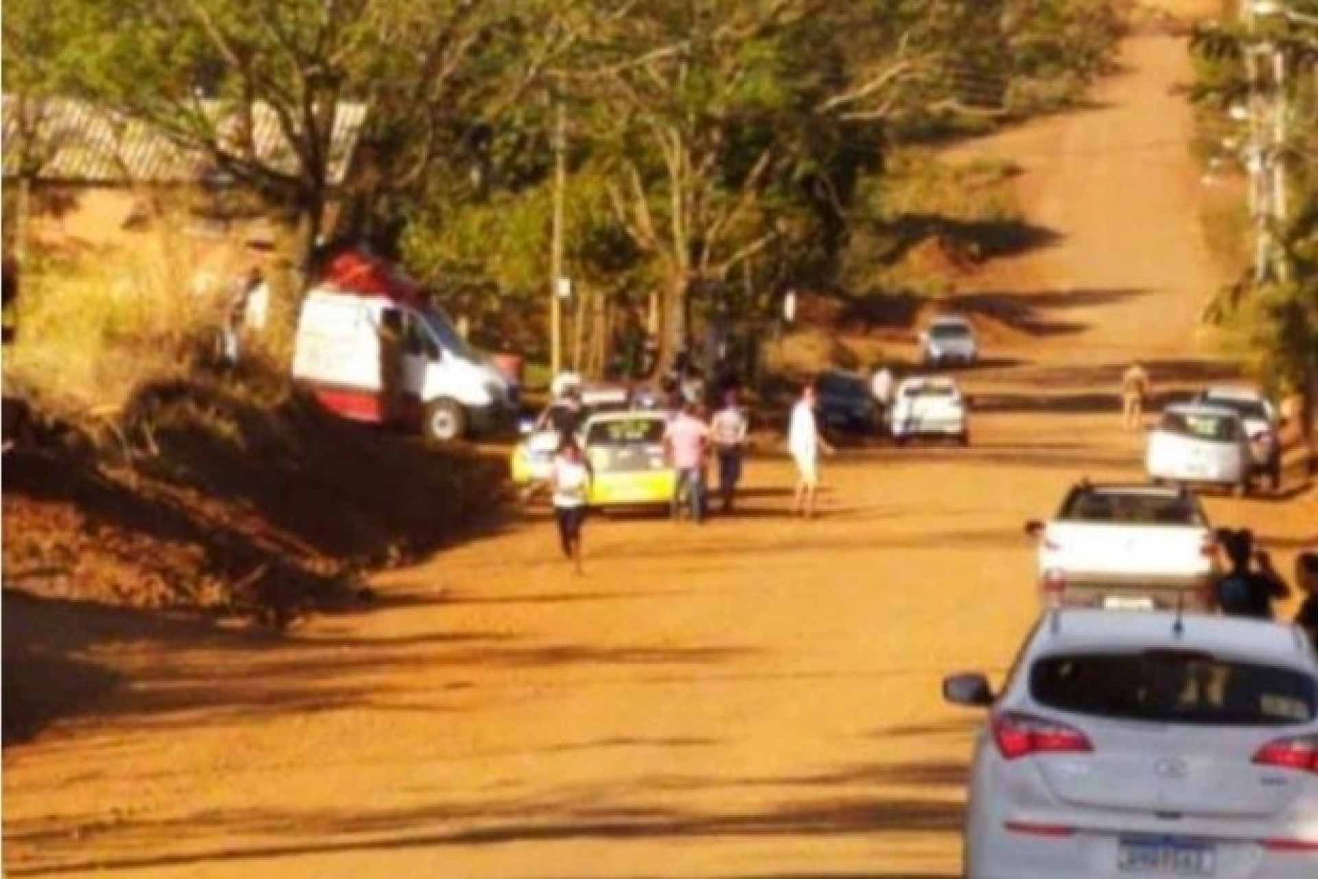 Homem mantém filha de 3 anos em cárcere privado e é morto no Dia dos Pais no Paraná