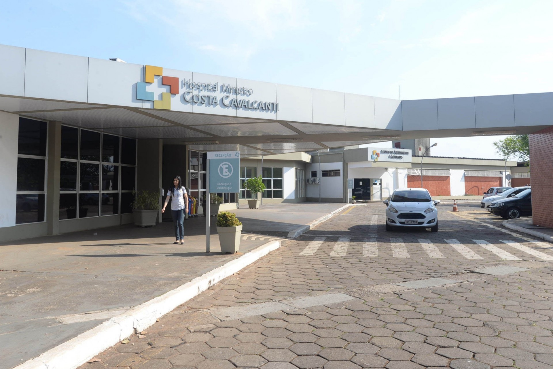 Hospital Costa Cavalcanti usa tecnologias de ponta para tratar pacientes com a covid-19