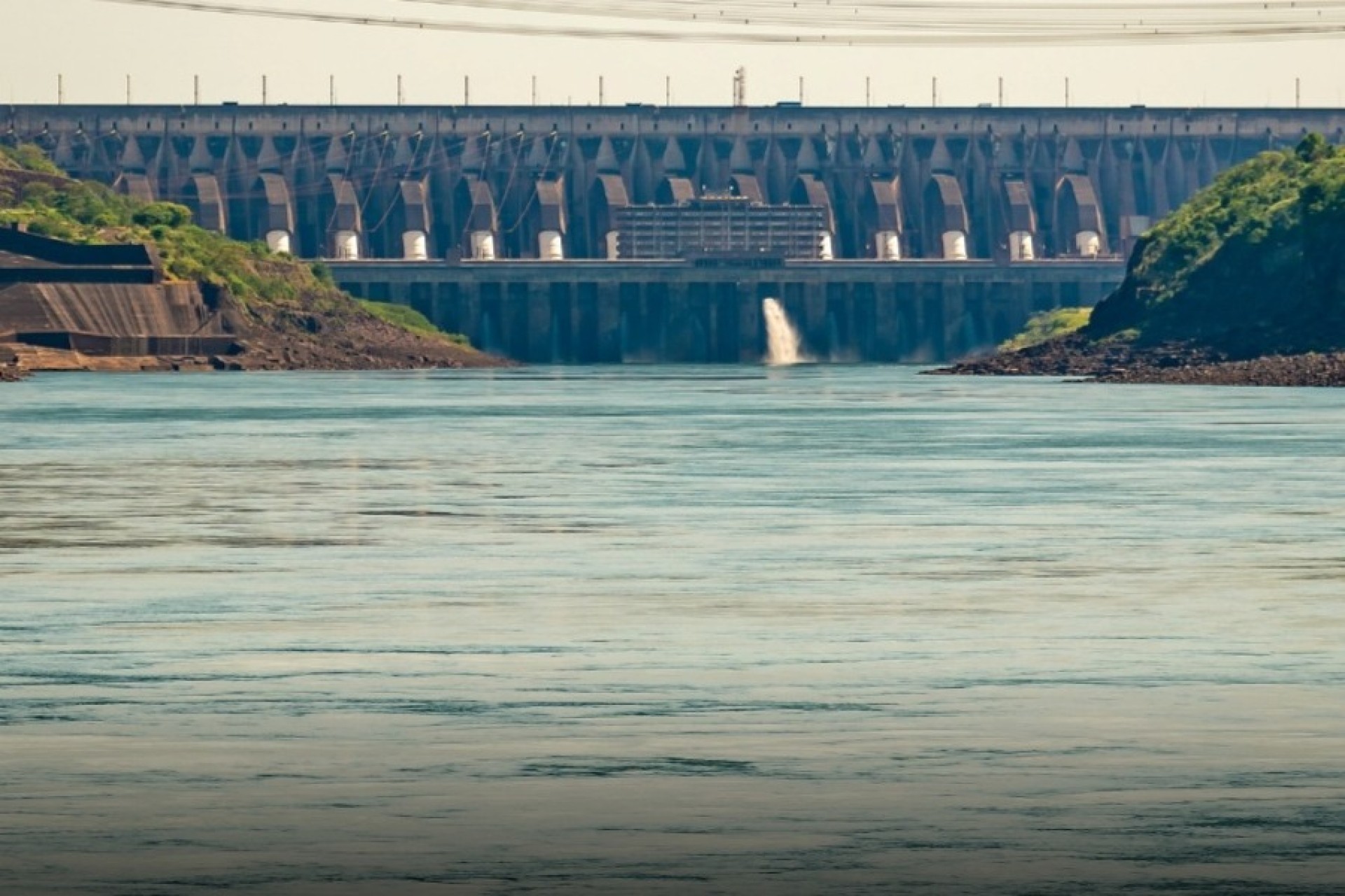 Itaipu aciona Comissão Especial de Cheias para acompanhar aumento do Rio Paraná