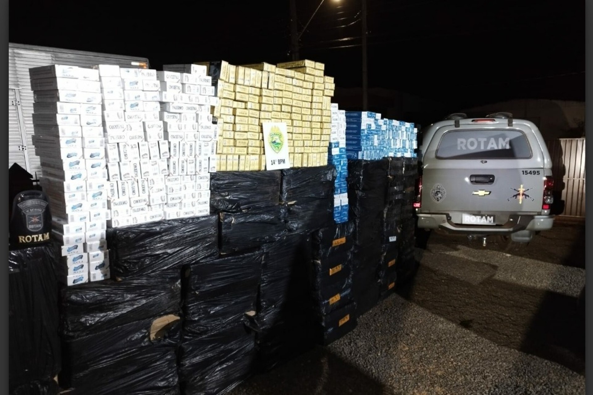 Itaipulândia: Dois veículos carregados com cigarros contrabandeados são apreendidos pela PM