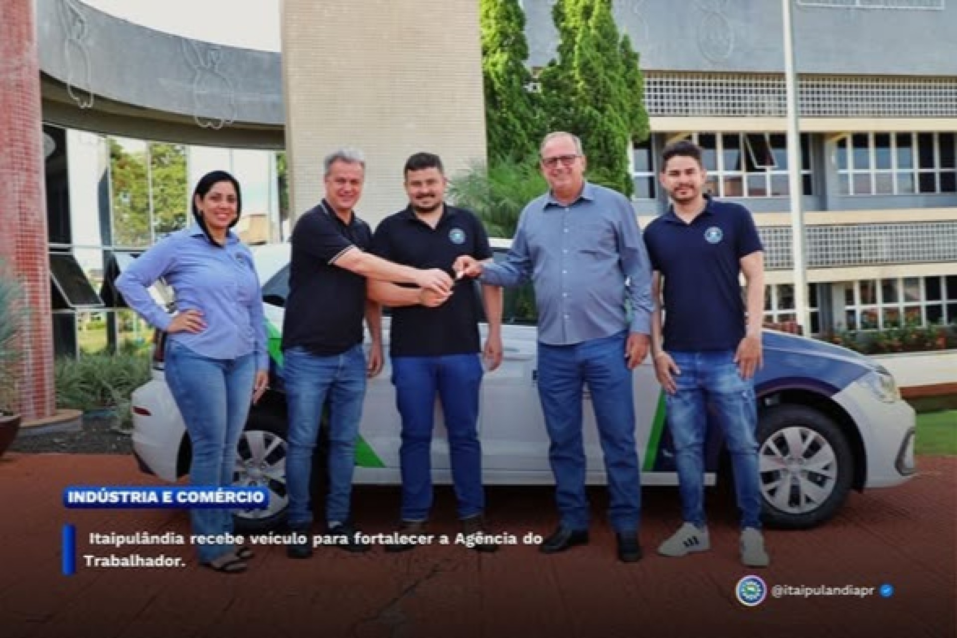 Itaipulândia recebe veículo para fortalecer a Agência do Trabalhador.