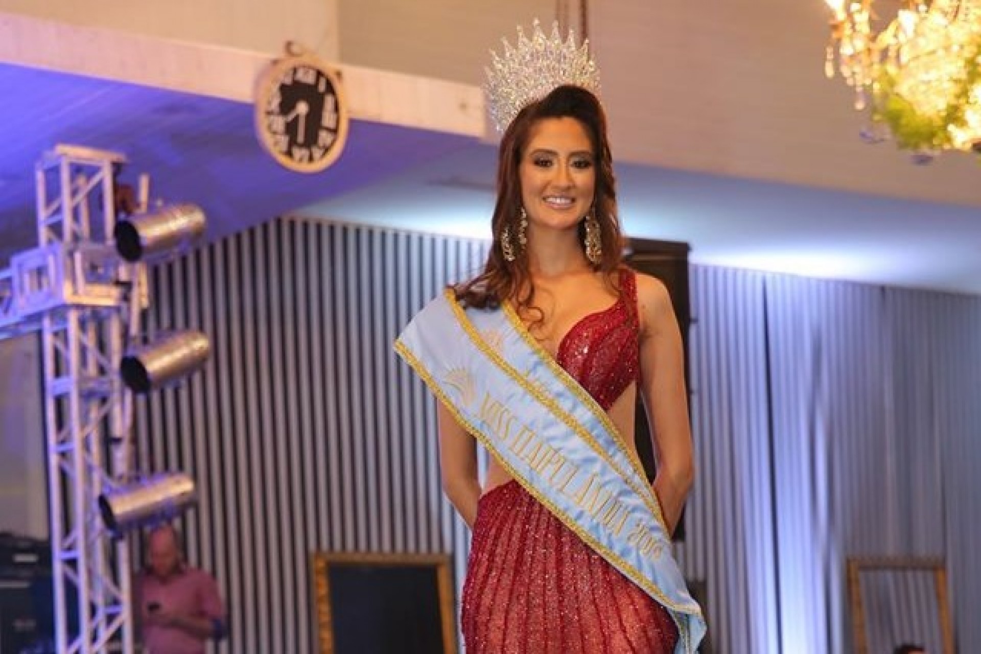 Letícia Spieker Gasparini é eleita Miss Itaipulândia 2019