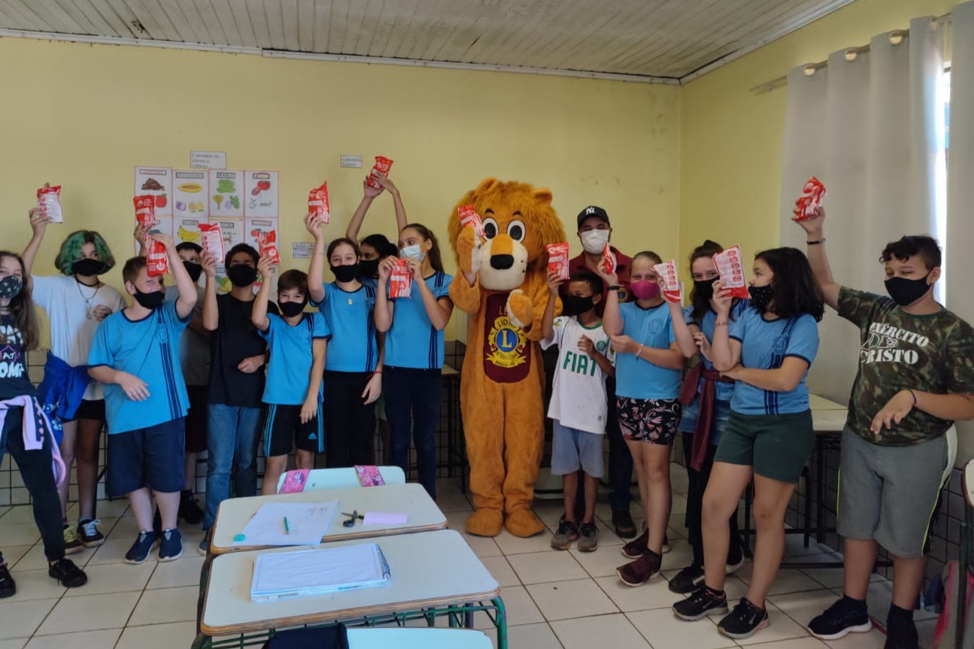 Lions Club Missal está com a campanha: saúde bucal na escola