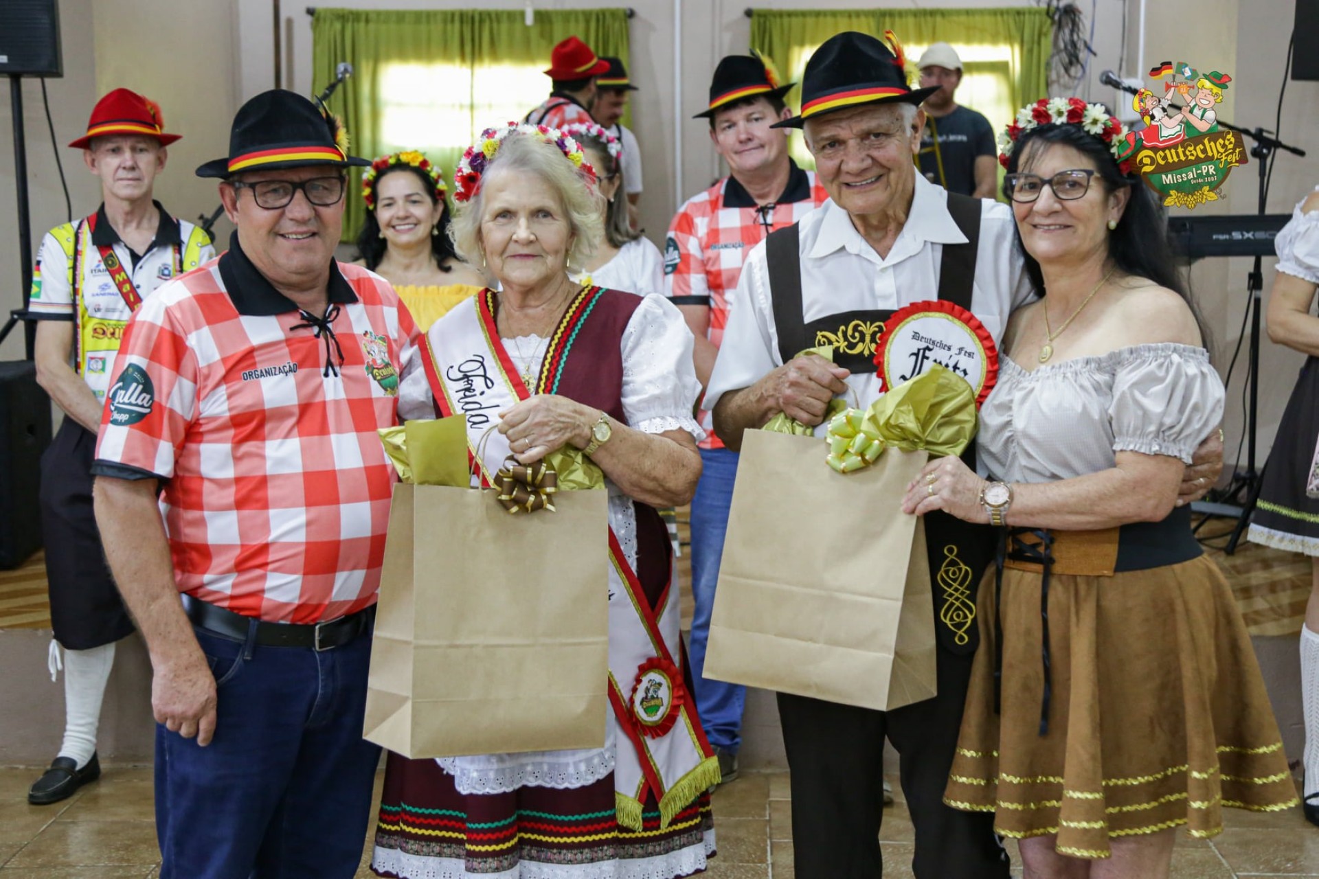 Marino e Celestia são indicados como o novo Casal Fritz e Frida da Deutsches Fest de Missal