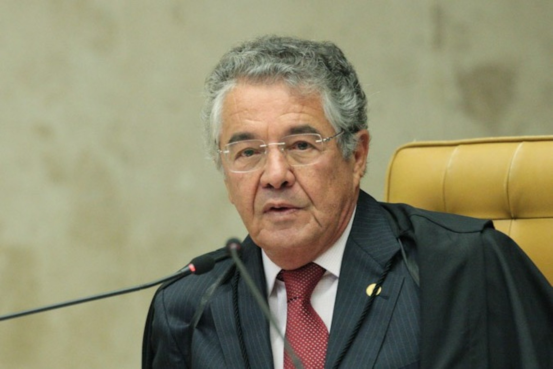 Ministro do STF não vê possibilidade das eleições municipais acontecerem este ano