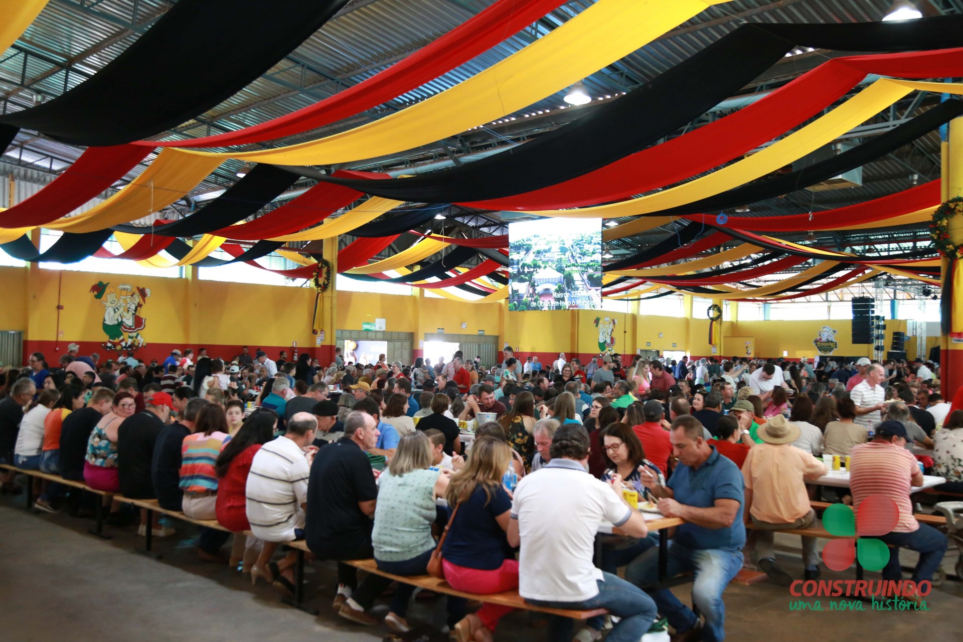 Missal 60 anos: mais de 2500 pessoas participaram da  festa do colono e motorista