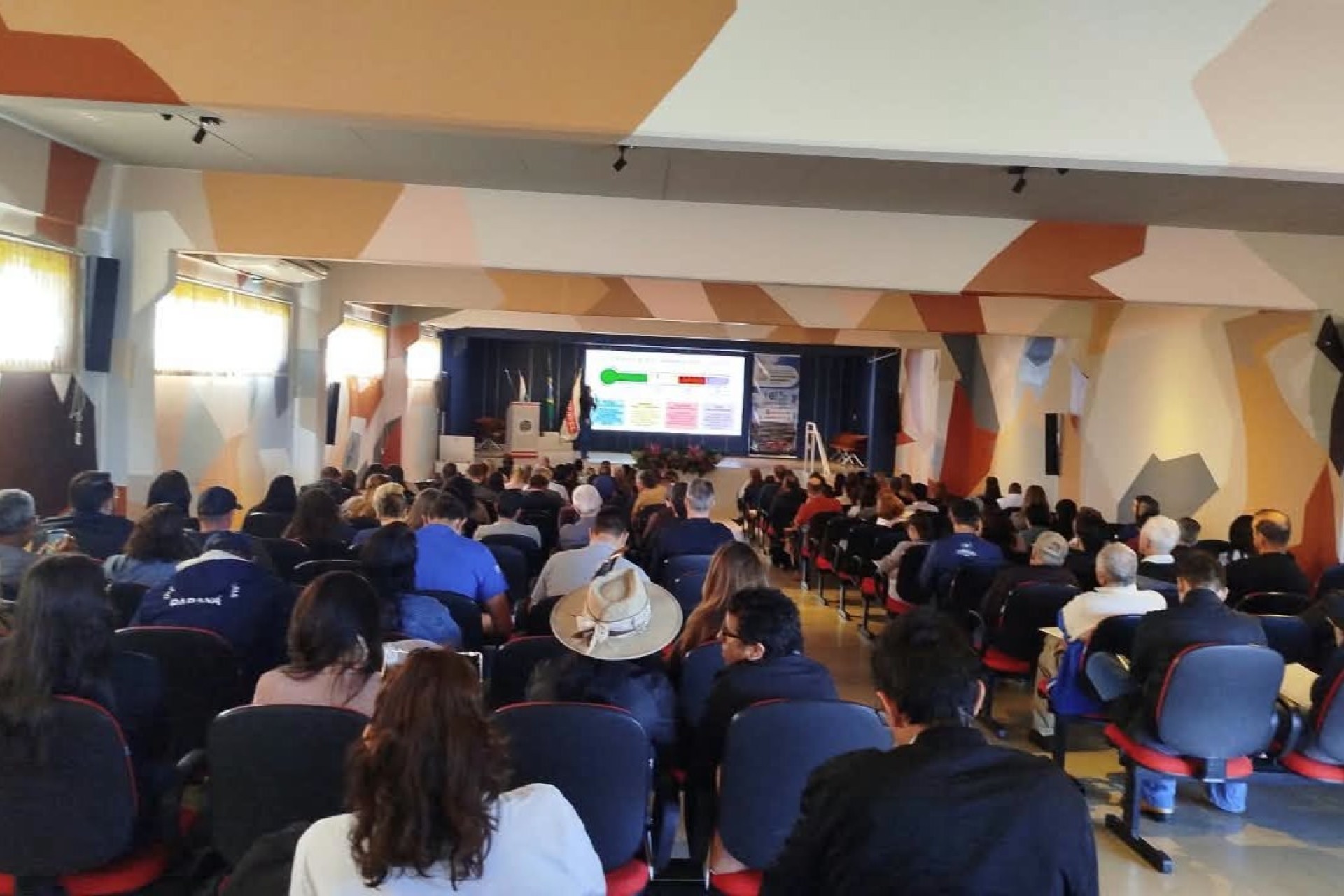 Missal é referência e parceira técnica em evento regional de Agroindústrias Familiares