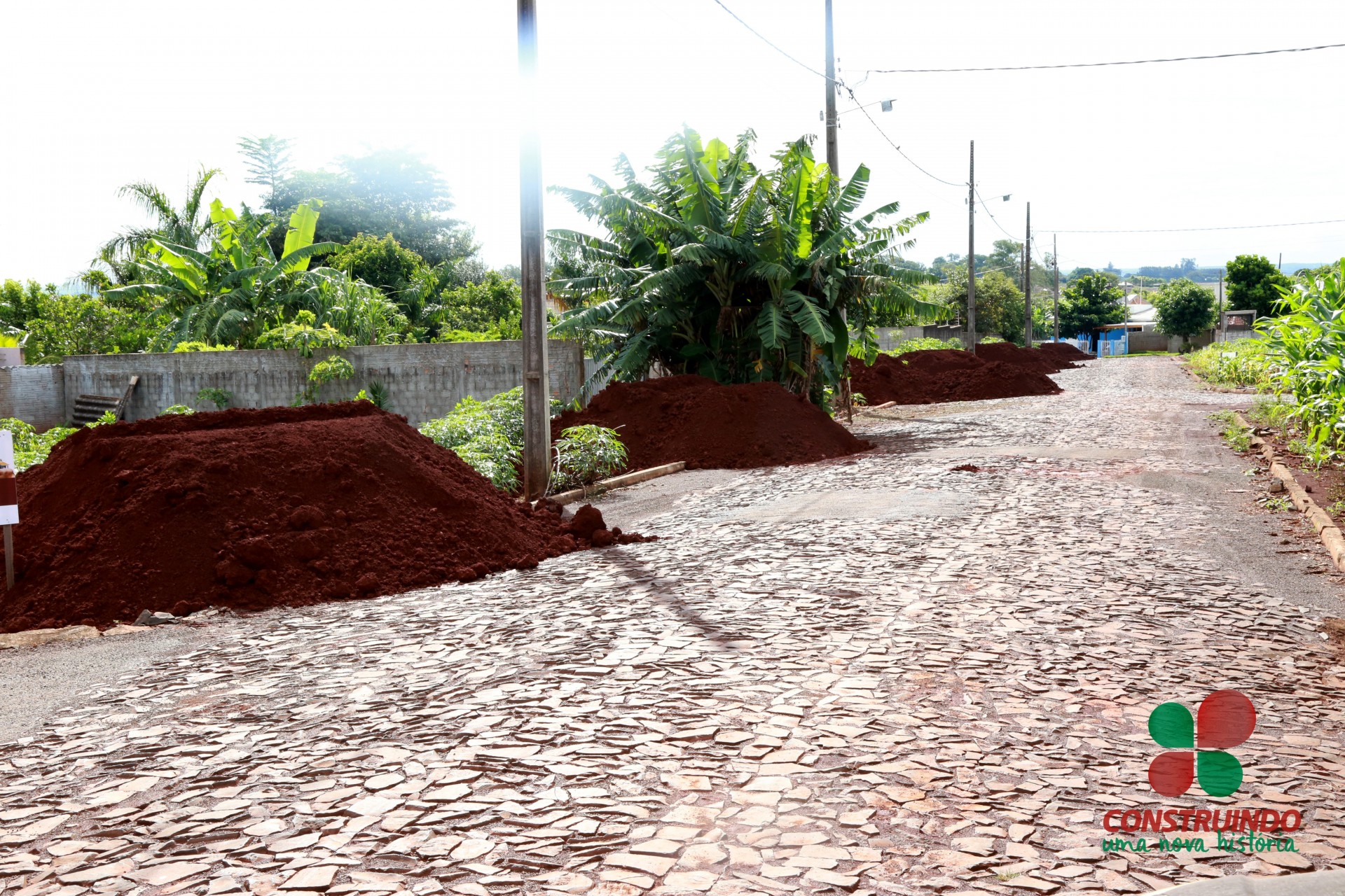 Missal: Foram iniciados alguns trabalhos visando a execução da obra da Ciclovia no Bairro Renascer