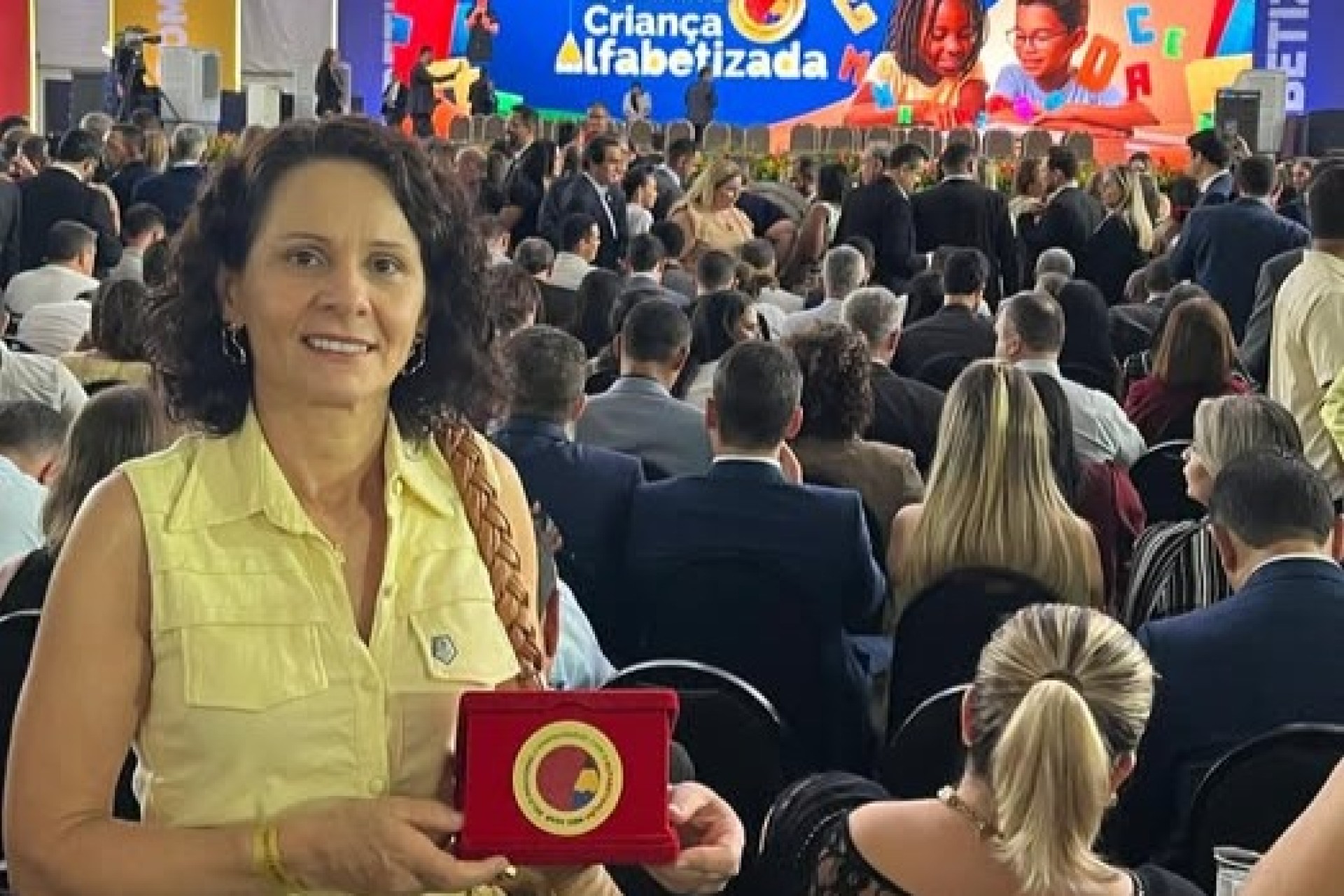 Missal recebe Selo Ouro de Alfabetização pelo segundo ano consecutivo