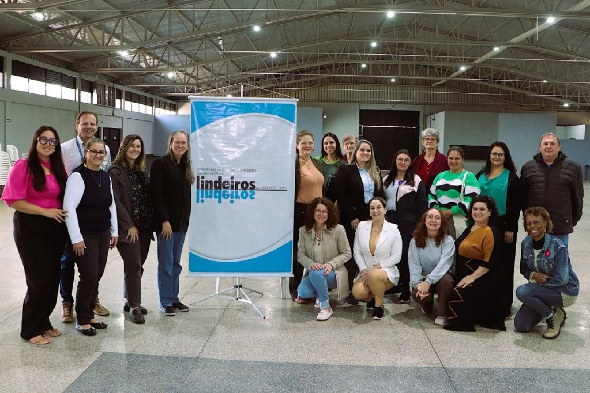 Missal: Representantes participam de reunião em preparação do Encontro de Artesãos e Feira Regional