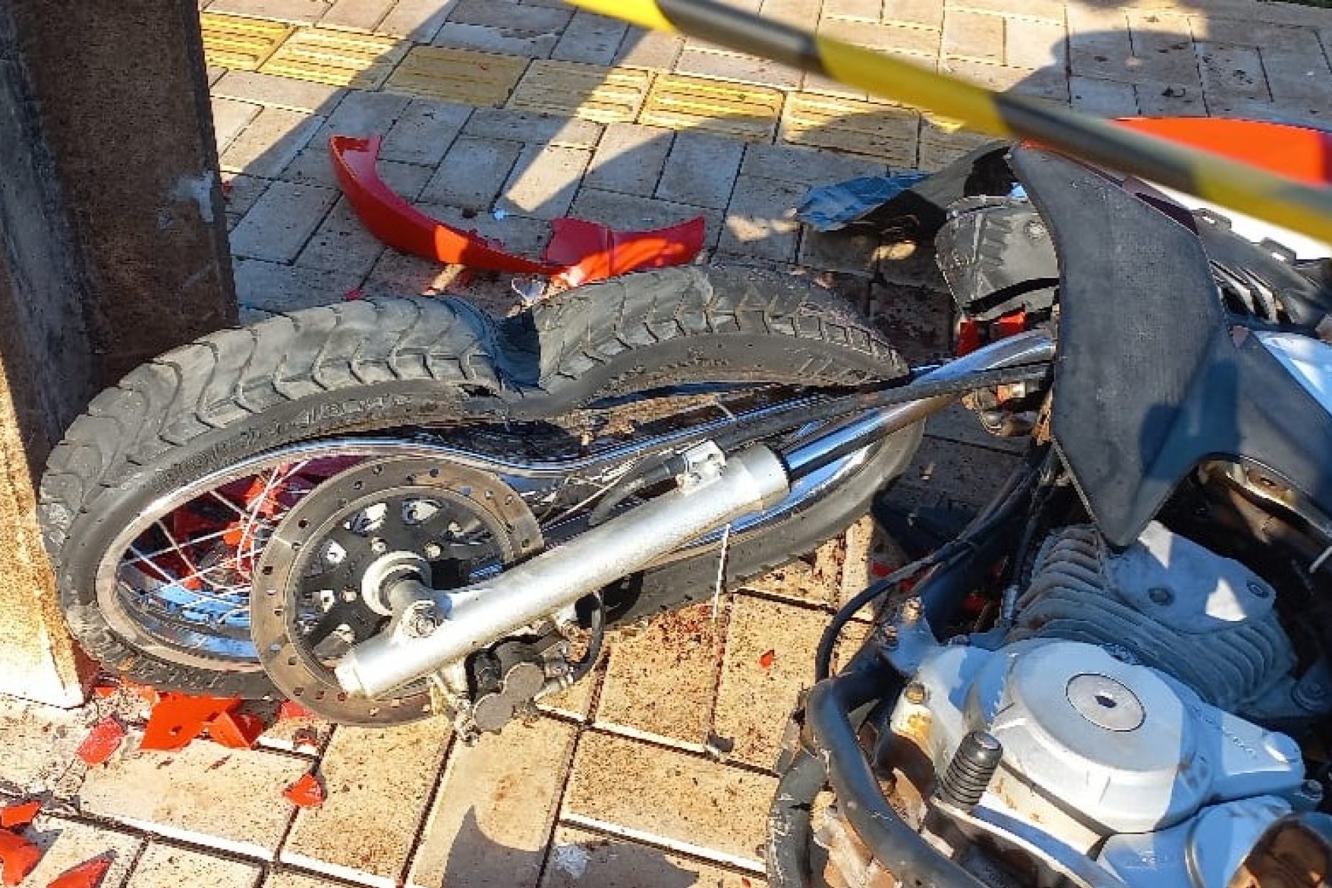 Motociclista morre ao colidir contra poste às margens da PR 495 em Vista alegre, interior de Missal