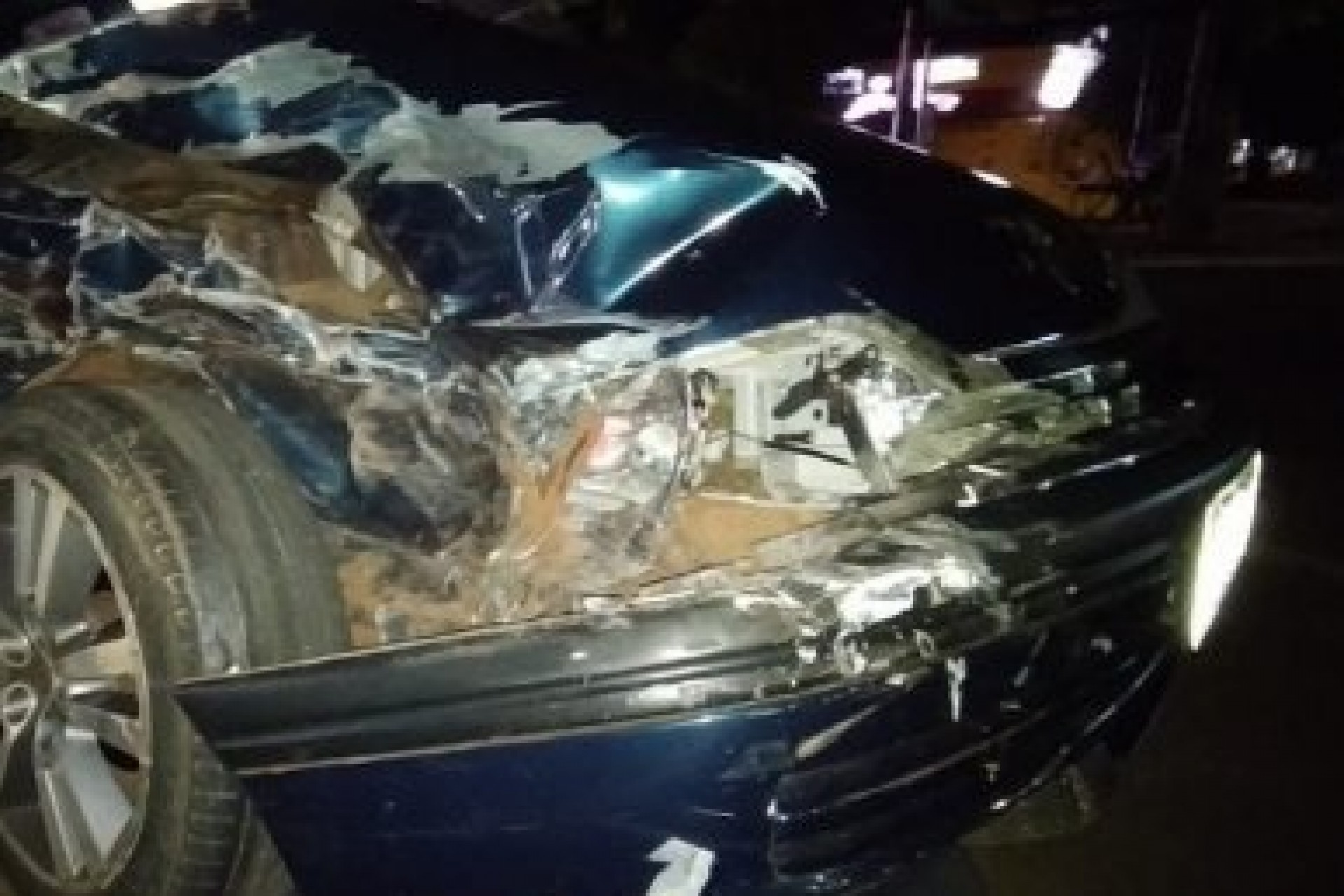 Mulher é presa por embriaguez ao volante após acidente de trânsito na avenida Brasil em Santa Helena