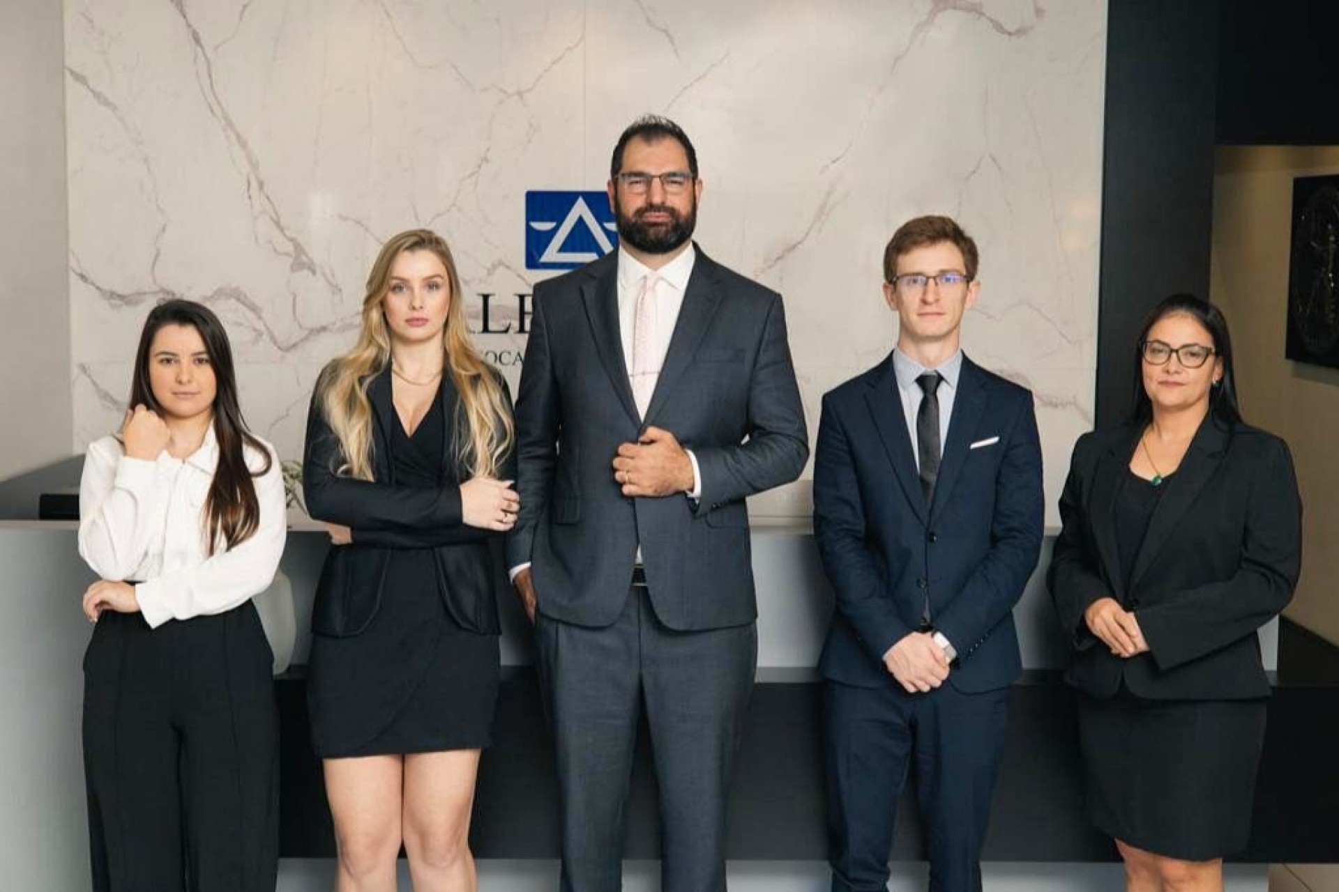 O escritório Albrecht – Advocacia & Consultoria possui uma excelente equipe de profissionais