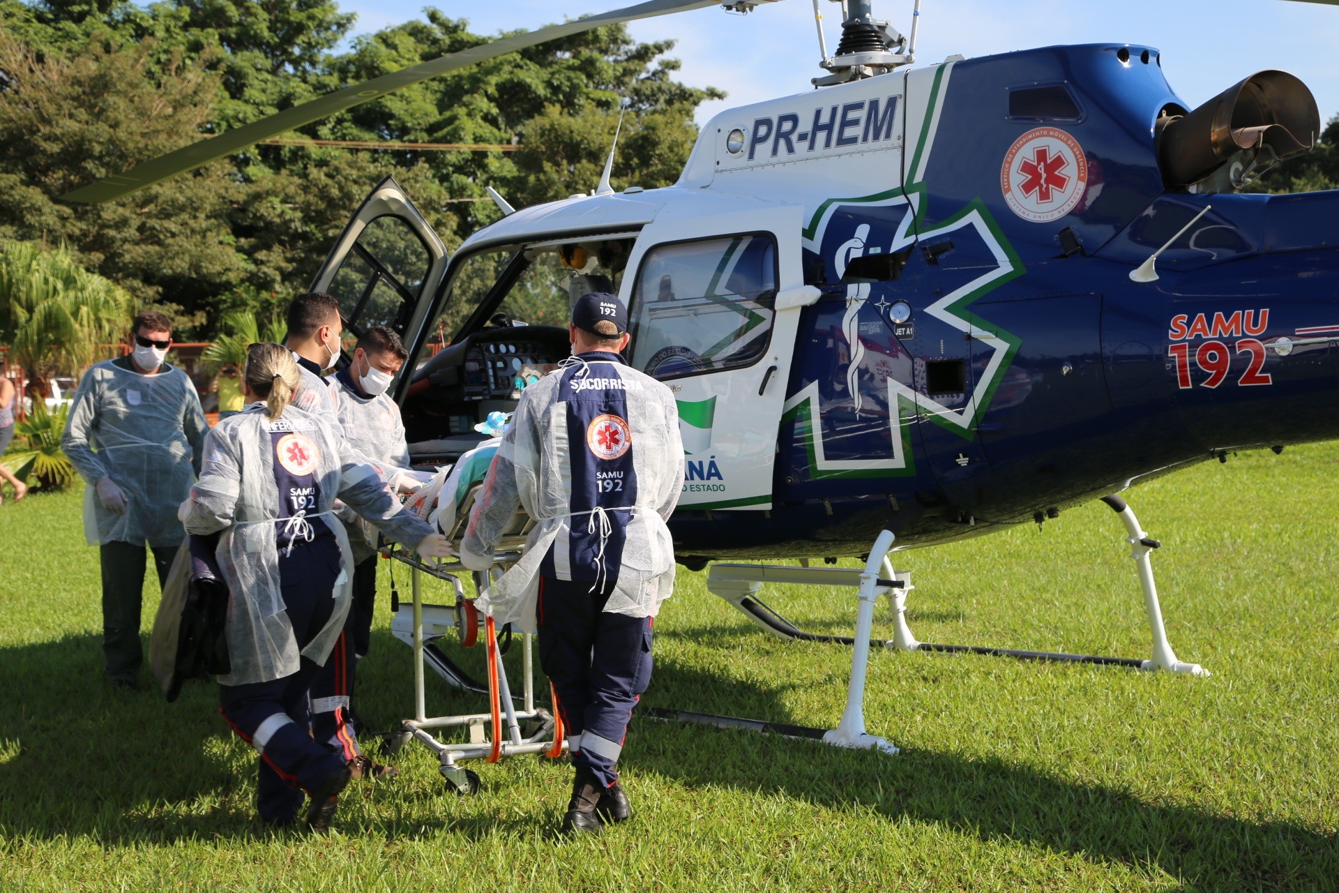 Paciente com meningite é transferido de helicóptero em Itaipulândia
