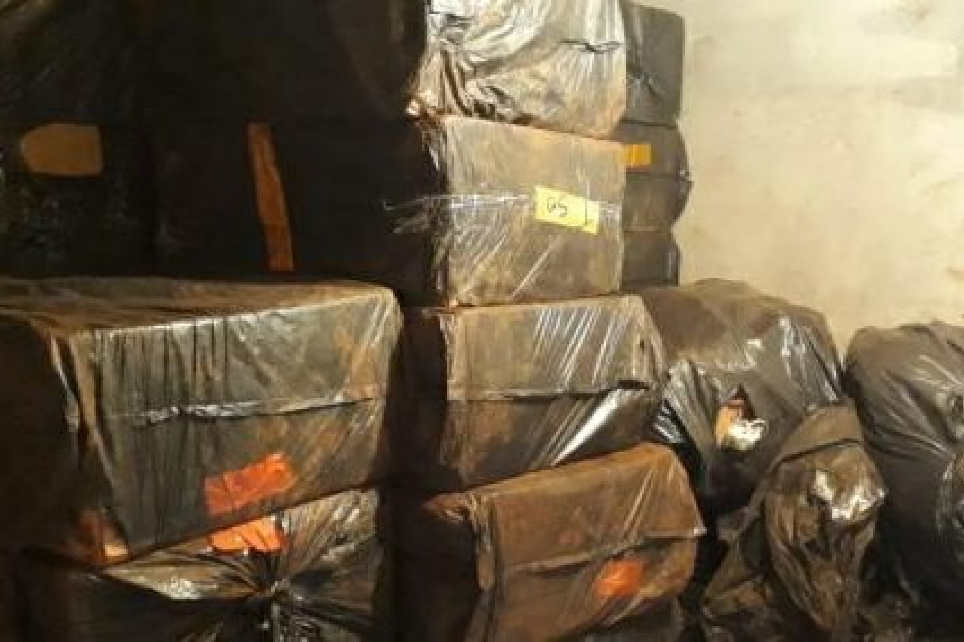 PF apreende cigarros em depósito clandestino em Itaipulândia