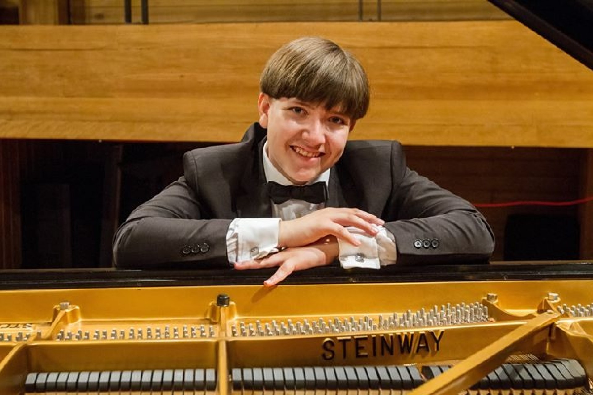 Pianista prodígio, de 15 anos, faz concerto em Medianeira amanhã dia 10