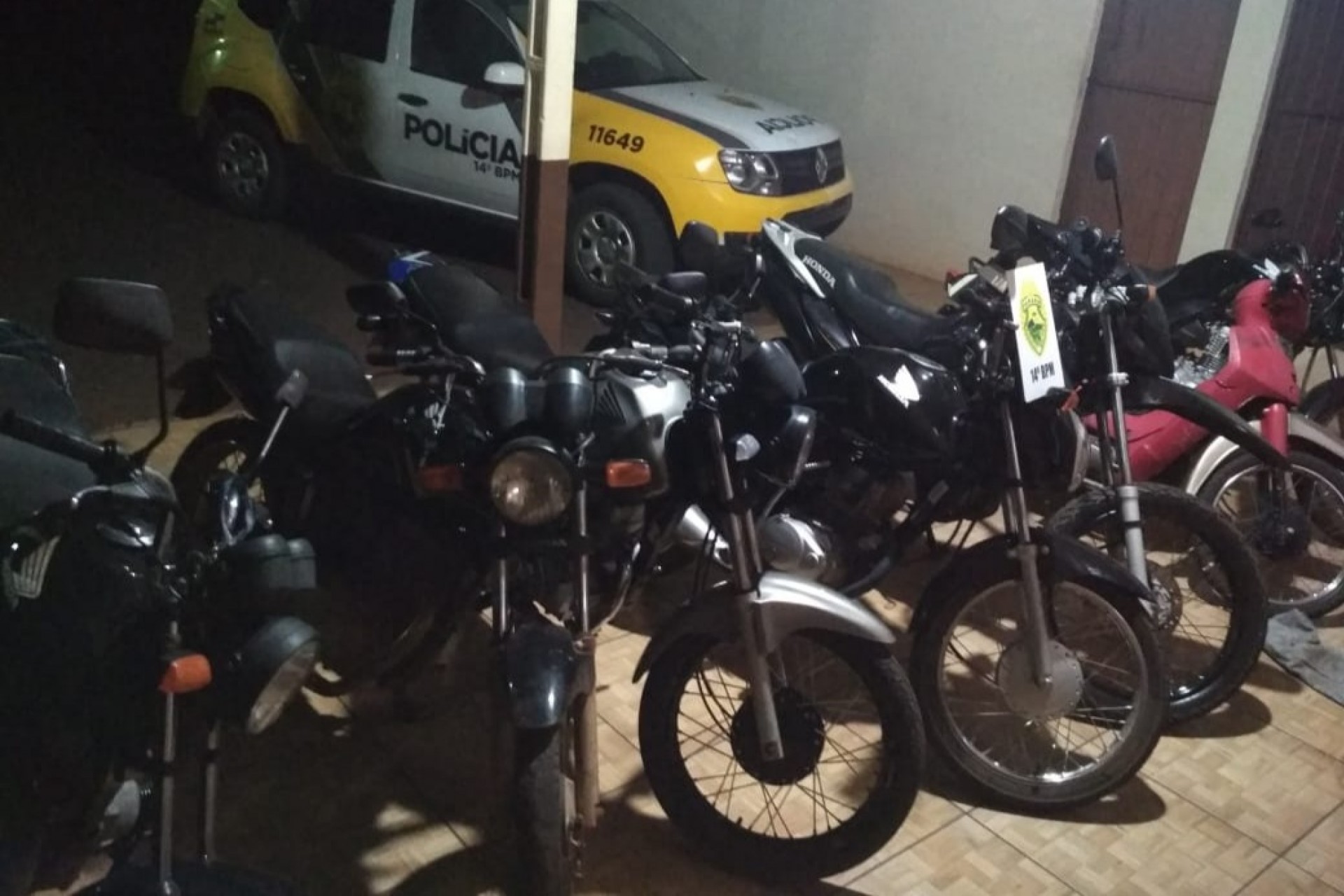Polícia Militar apreende 7 motos após manobras perigosas em Missal