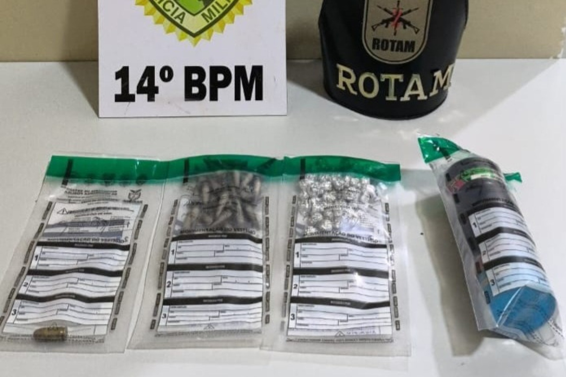 Polícia Militar apreende cocaína, crack e munição durante ação contra o tráfico em Medianeira