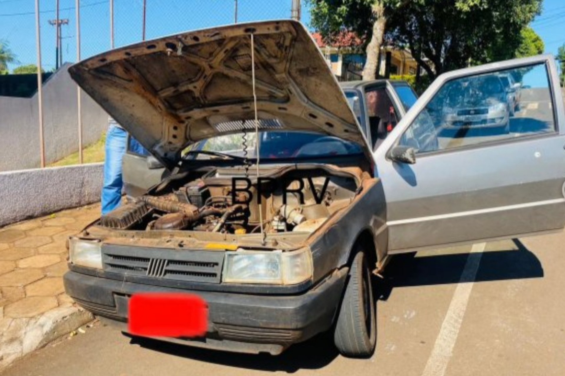 Policia Rodoviária de Santa Helena prende indivíduo com drogas na PR-495, em Missal